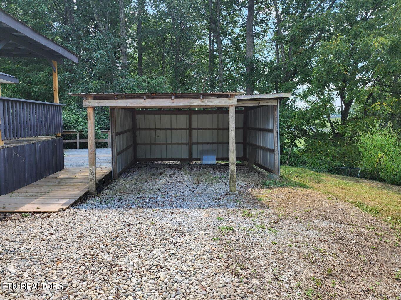458 Slaven Lane Oneida TN 37841