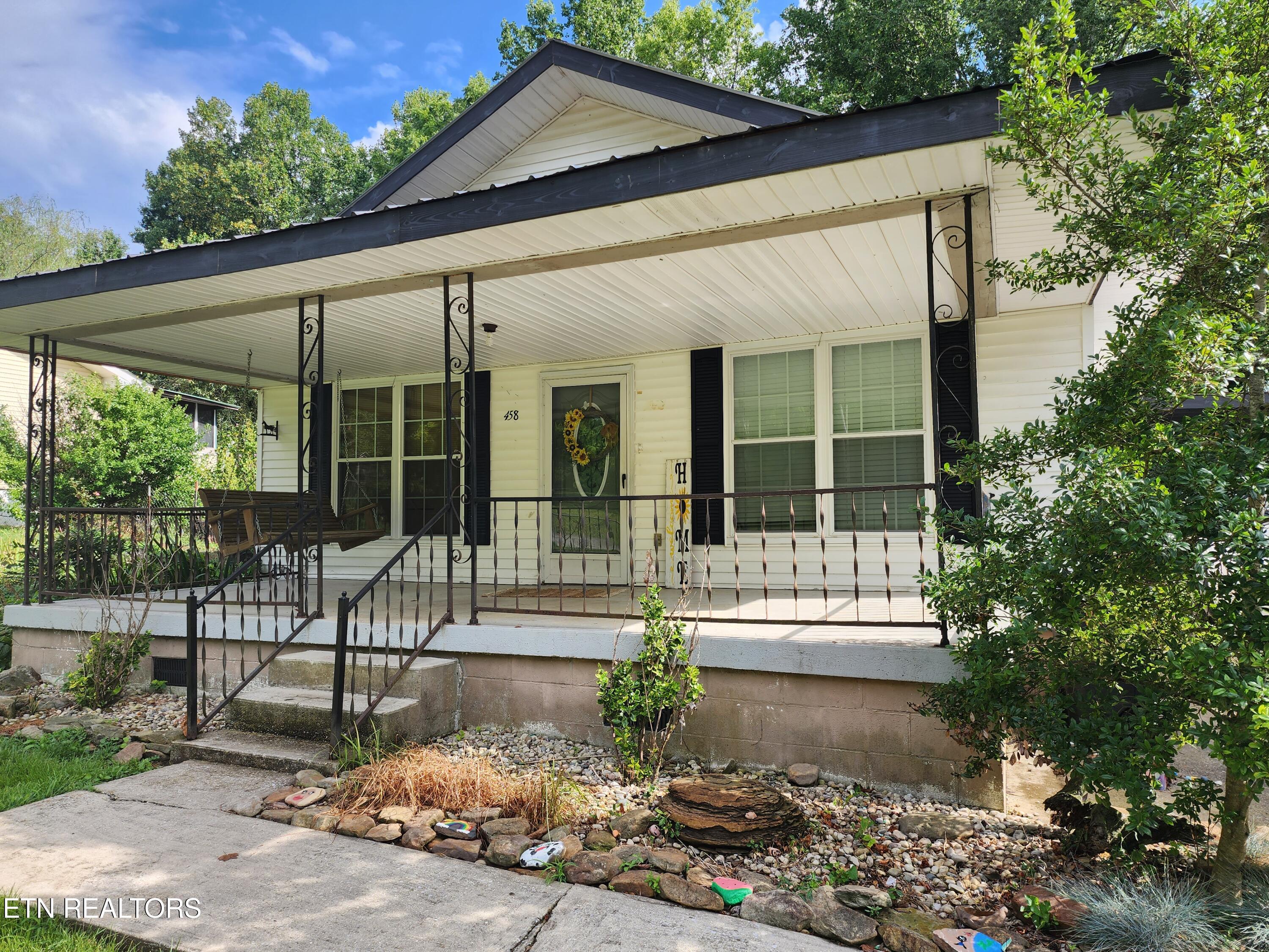 458 Slaven Lane Oneida TN 37841