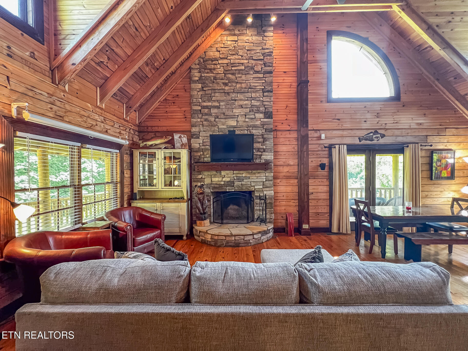 125 Lovely Bluff Road Rocky Top TN 37769