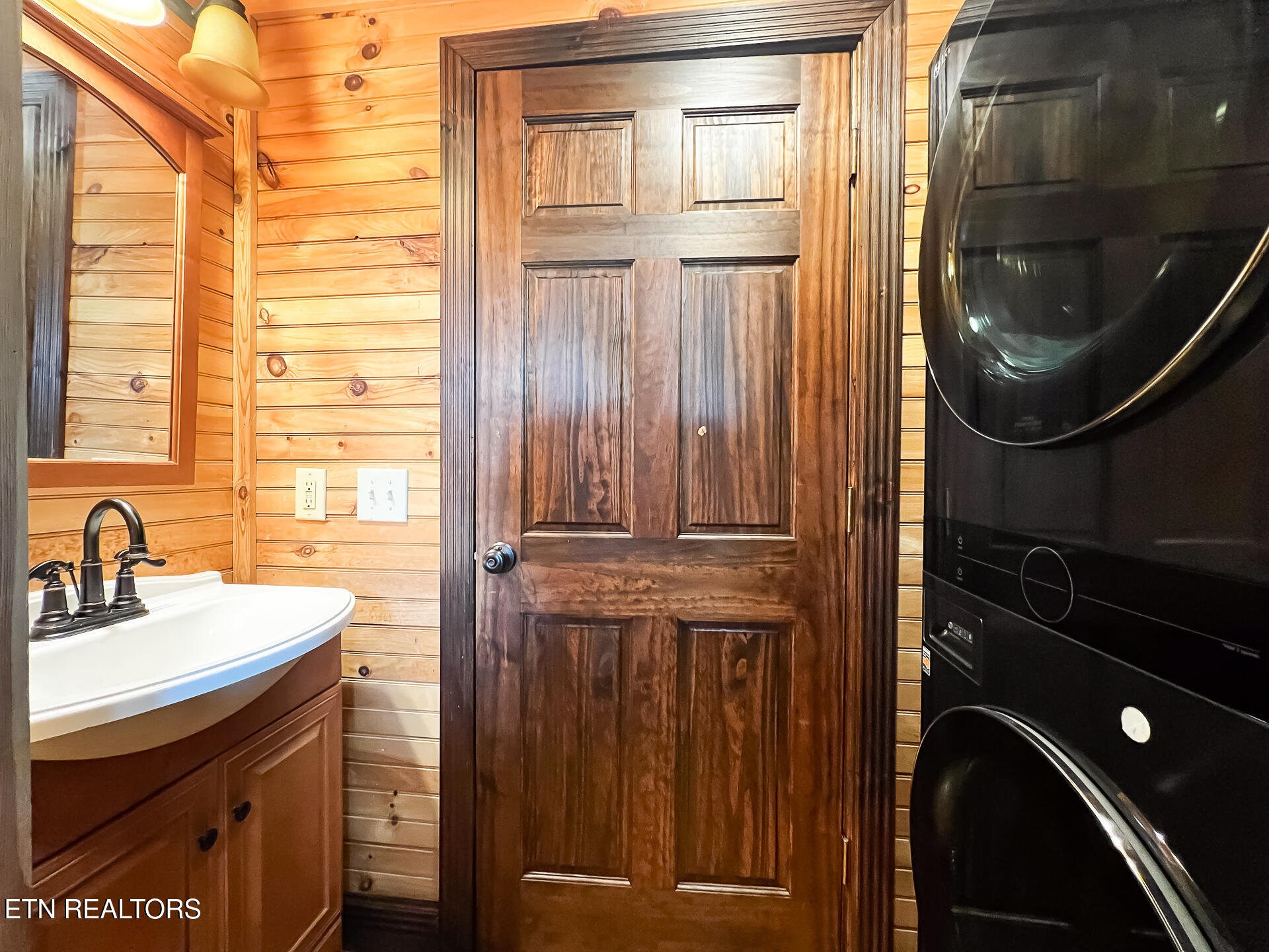 125 Lovely Bluff Road Rocky Top TN 37769