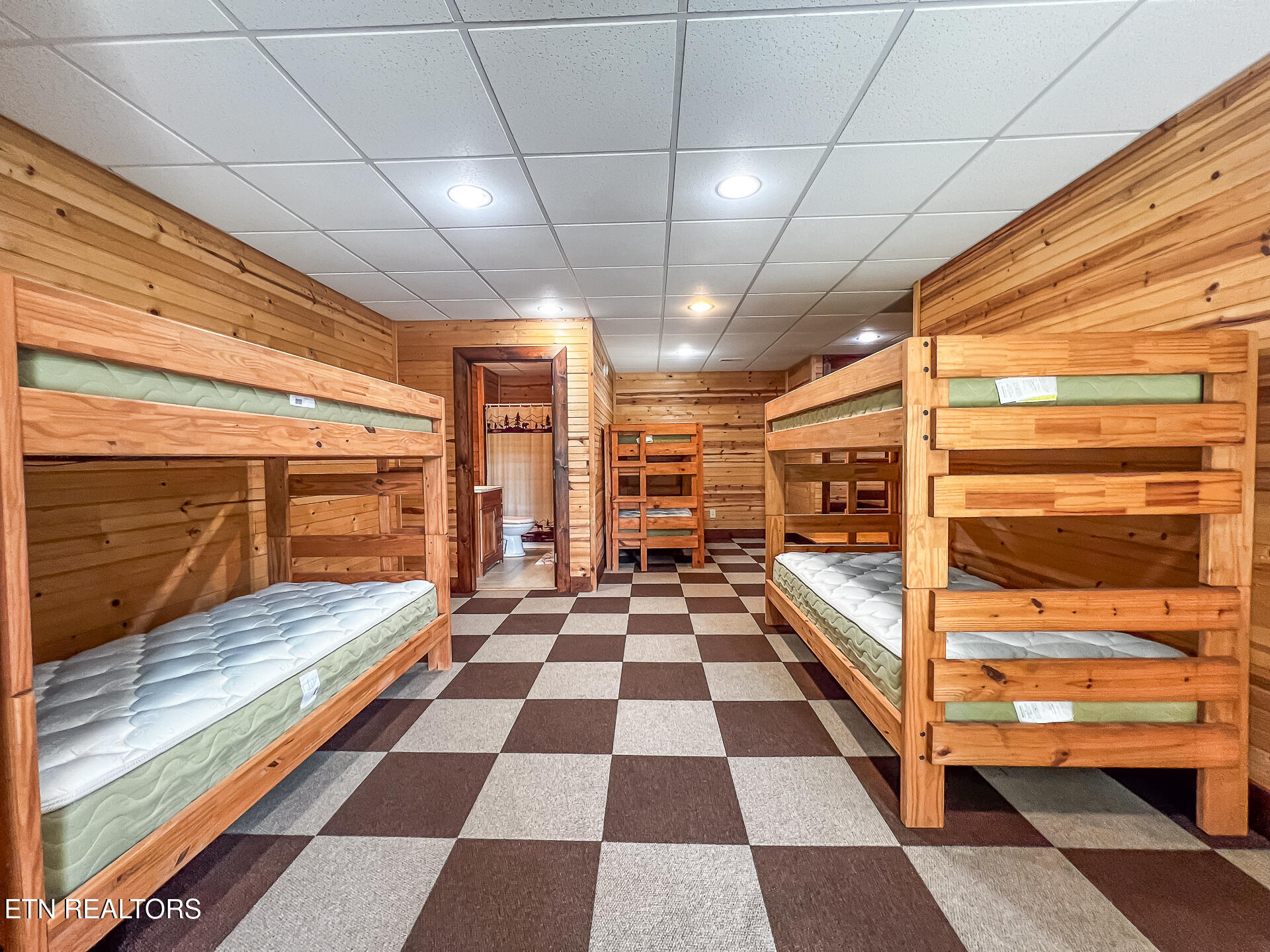 125 Lovely Bluff Road Rocky Top TN 37769