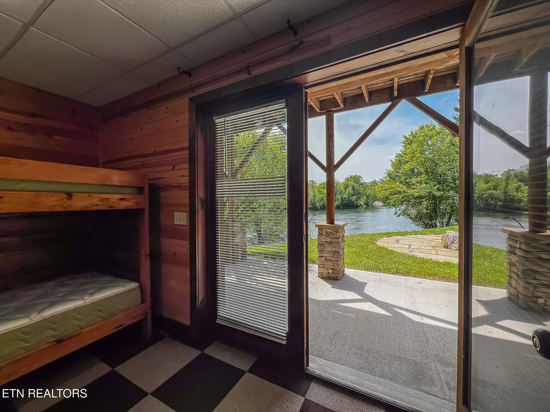 125 Lovely Bluff Road Rocky Top TN 37769