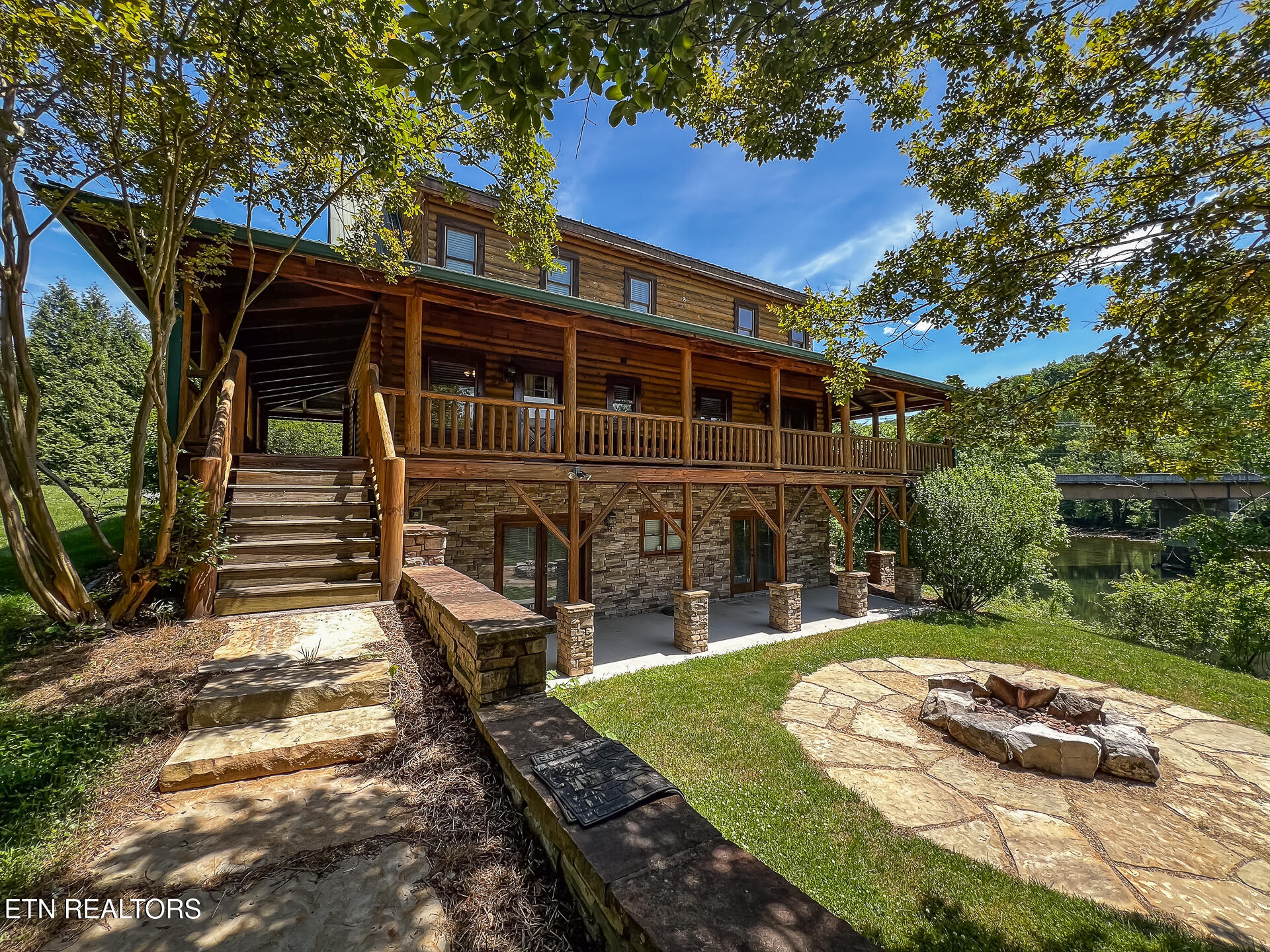125 Lovely Bluff Road Rocky Top TN 37769