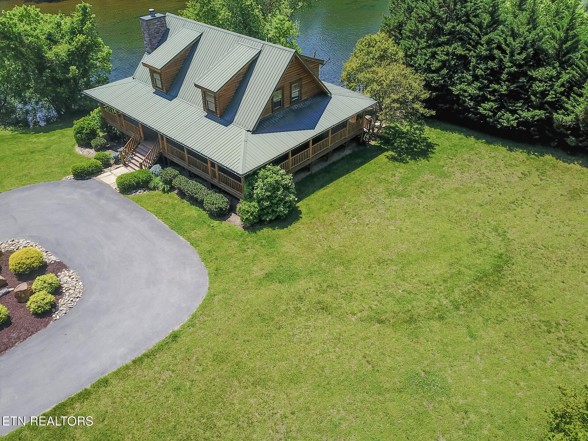 125 Lovely Bluff Road Rocky Top TN 37769