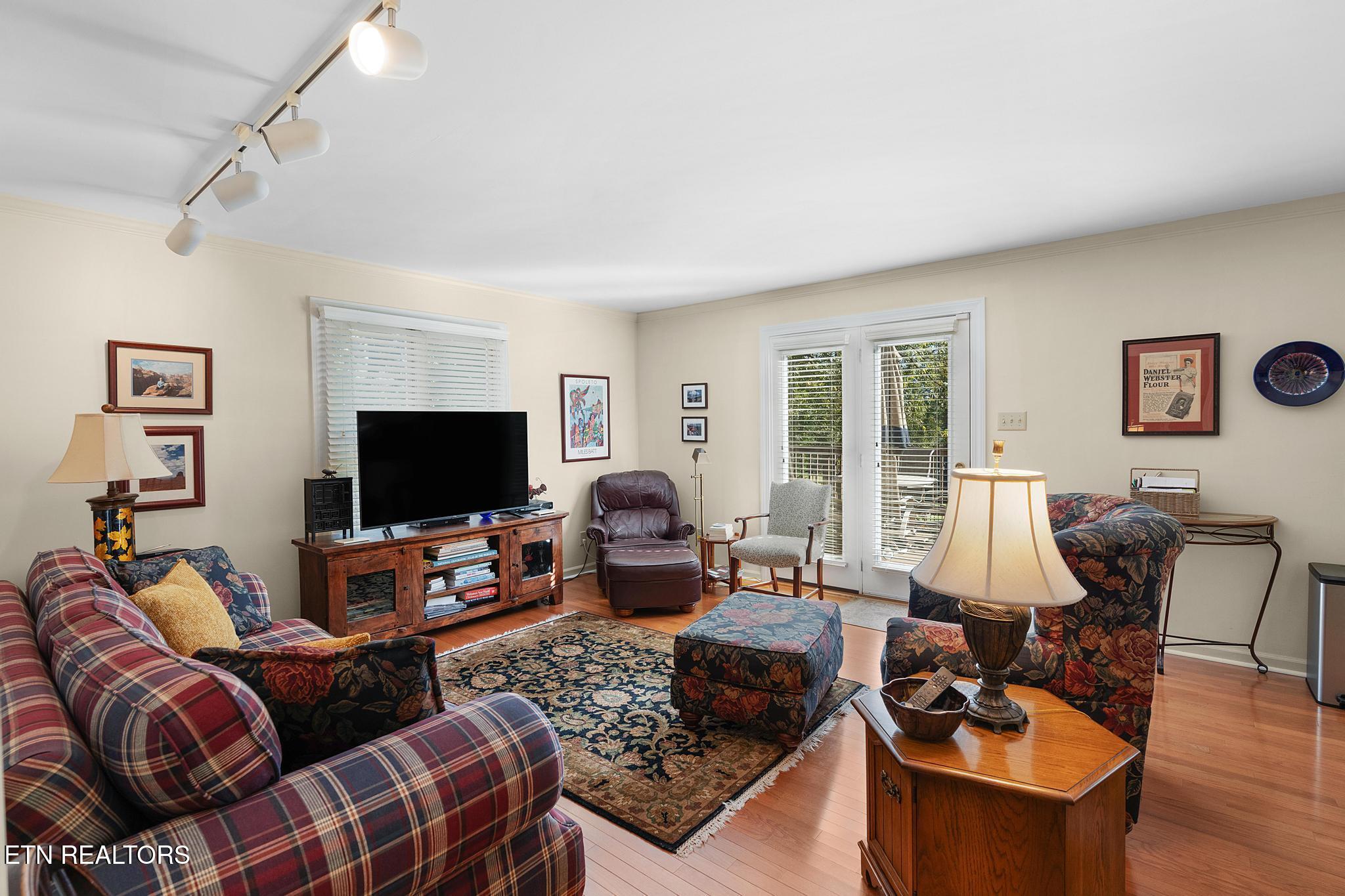 7908 High Heath Knoxville TN 37919