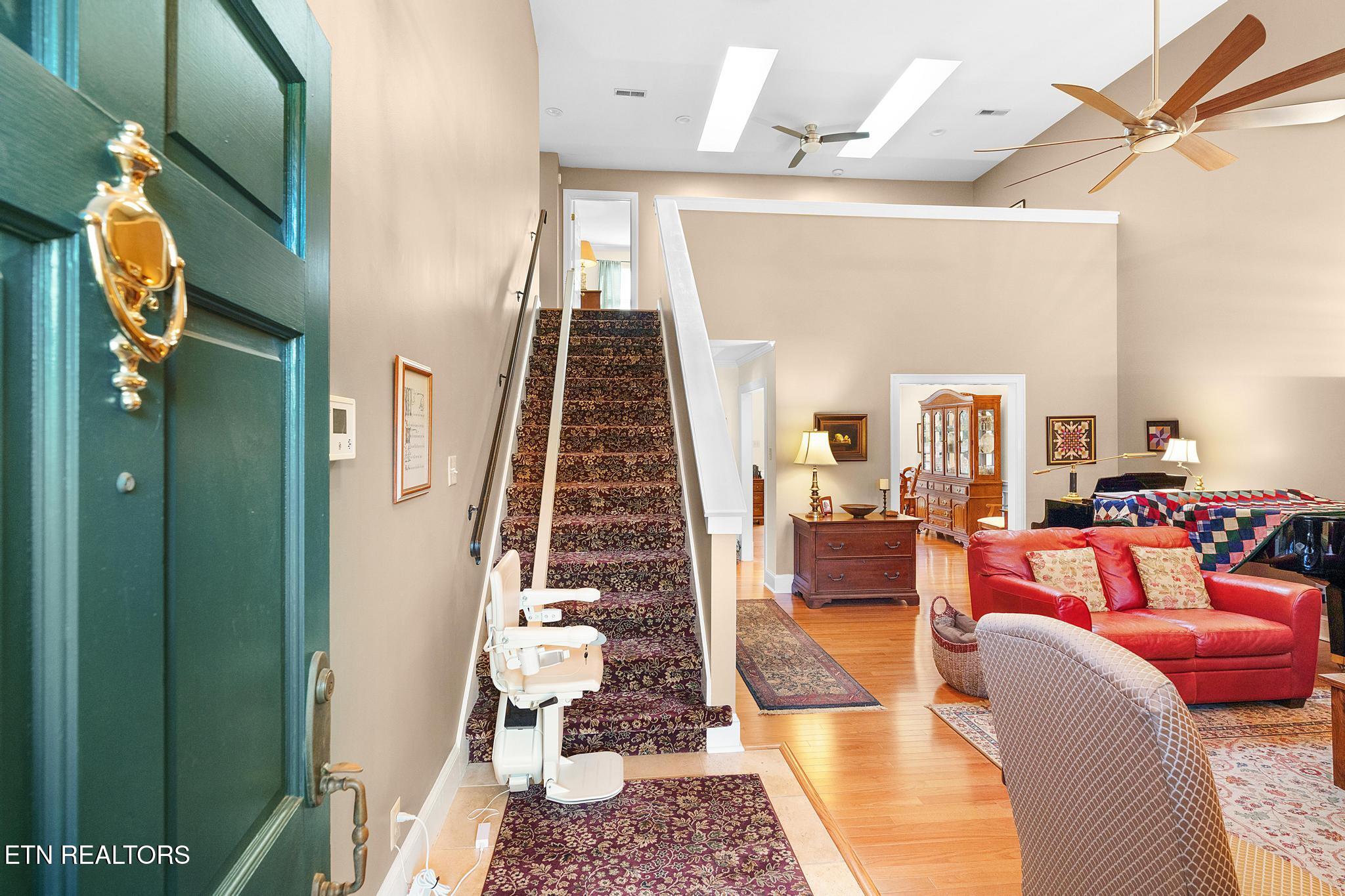 7908 High Heath Knoxville TN 37919