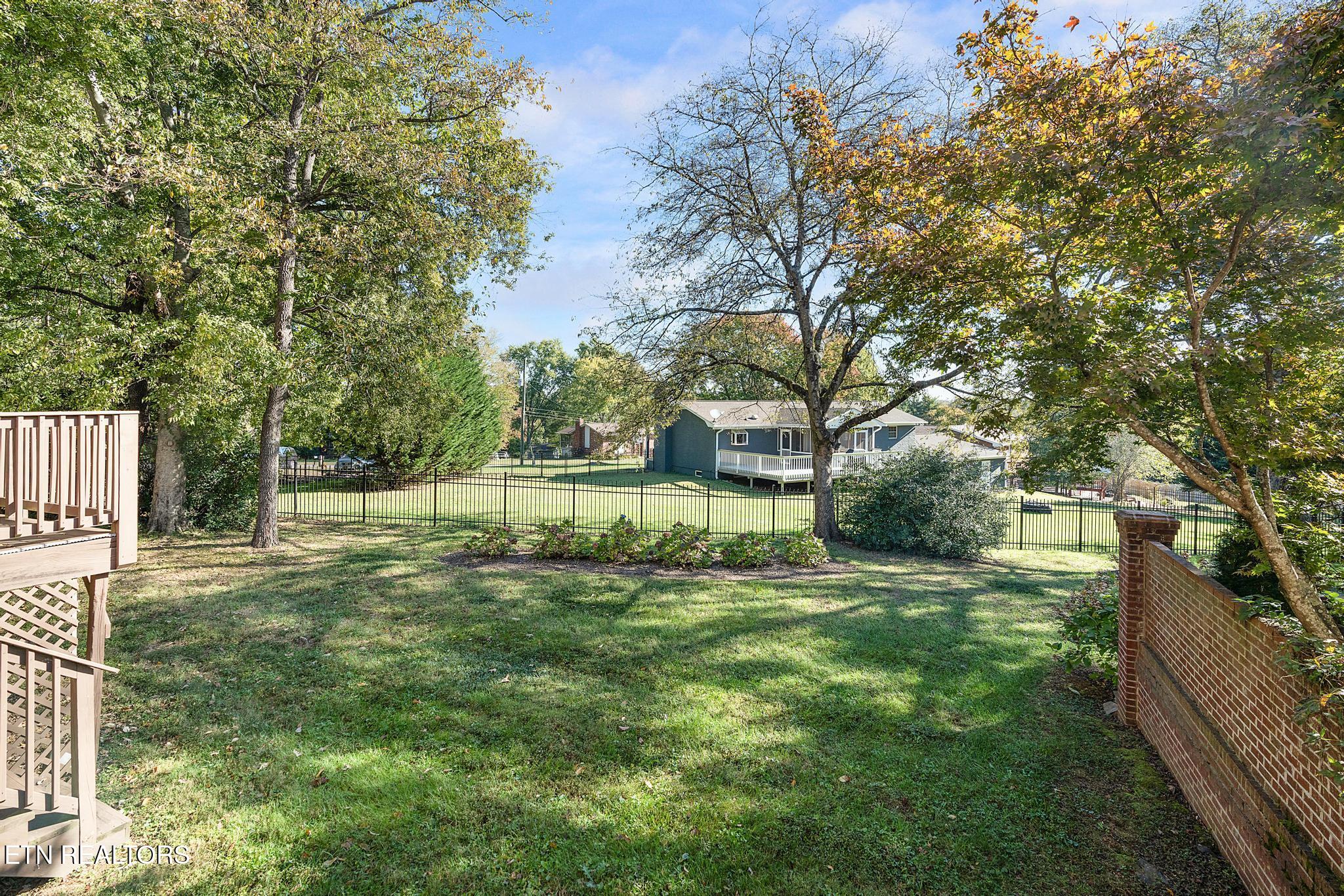 7908 High Heath Knoxville TN 37919