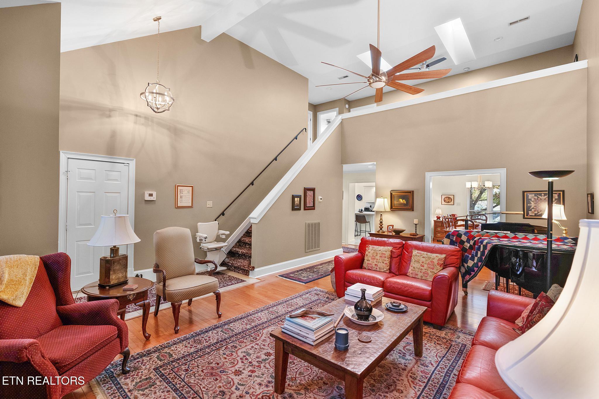 7908 High Heath Knoxville TN 37919