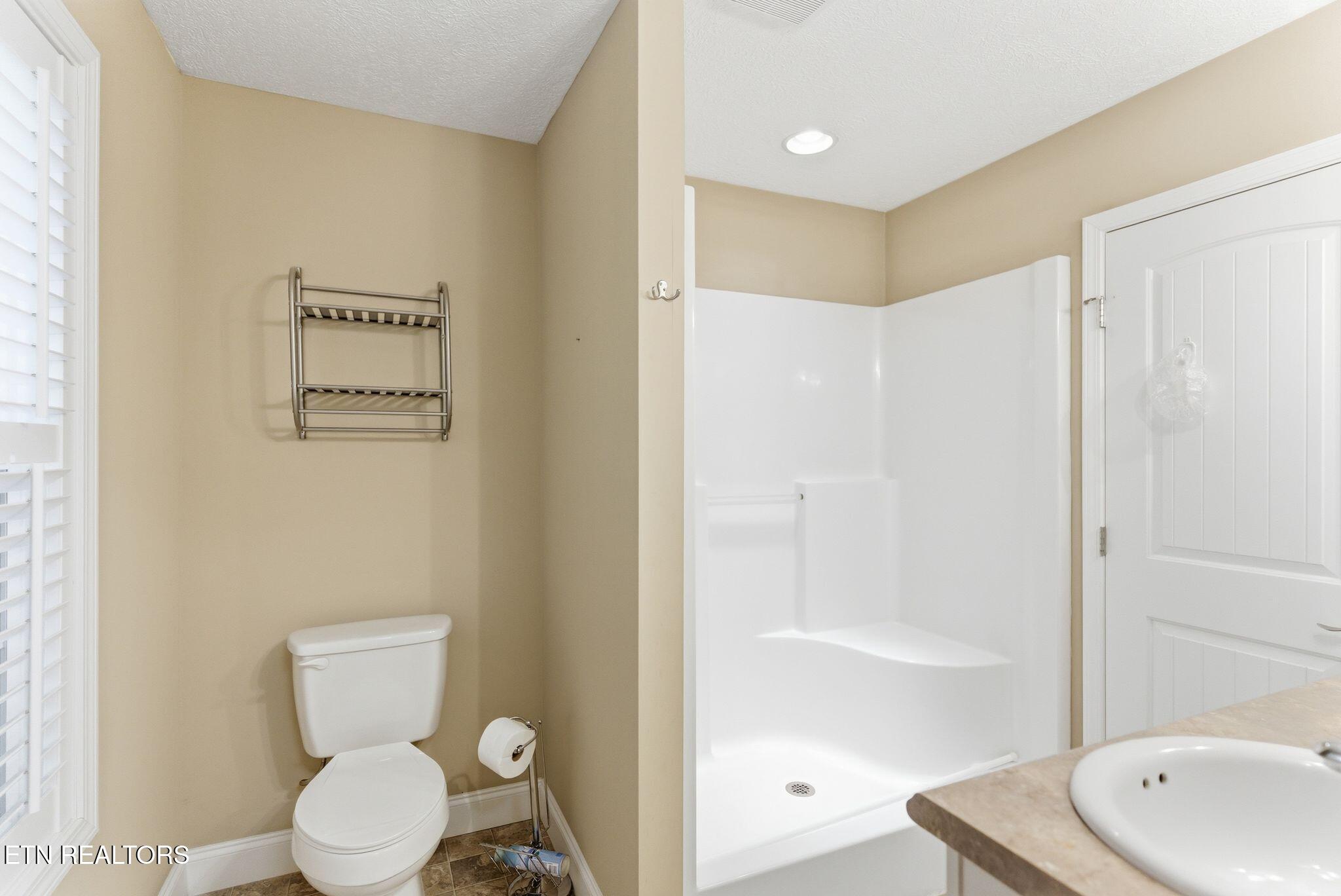 128 Ann Cove Lane Powell TN 37849