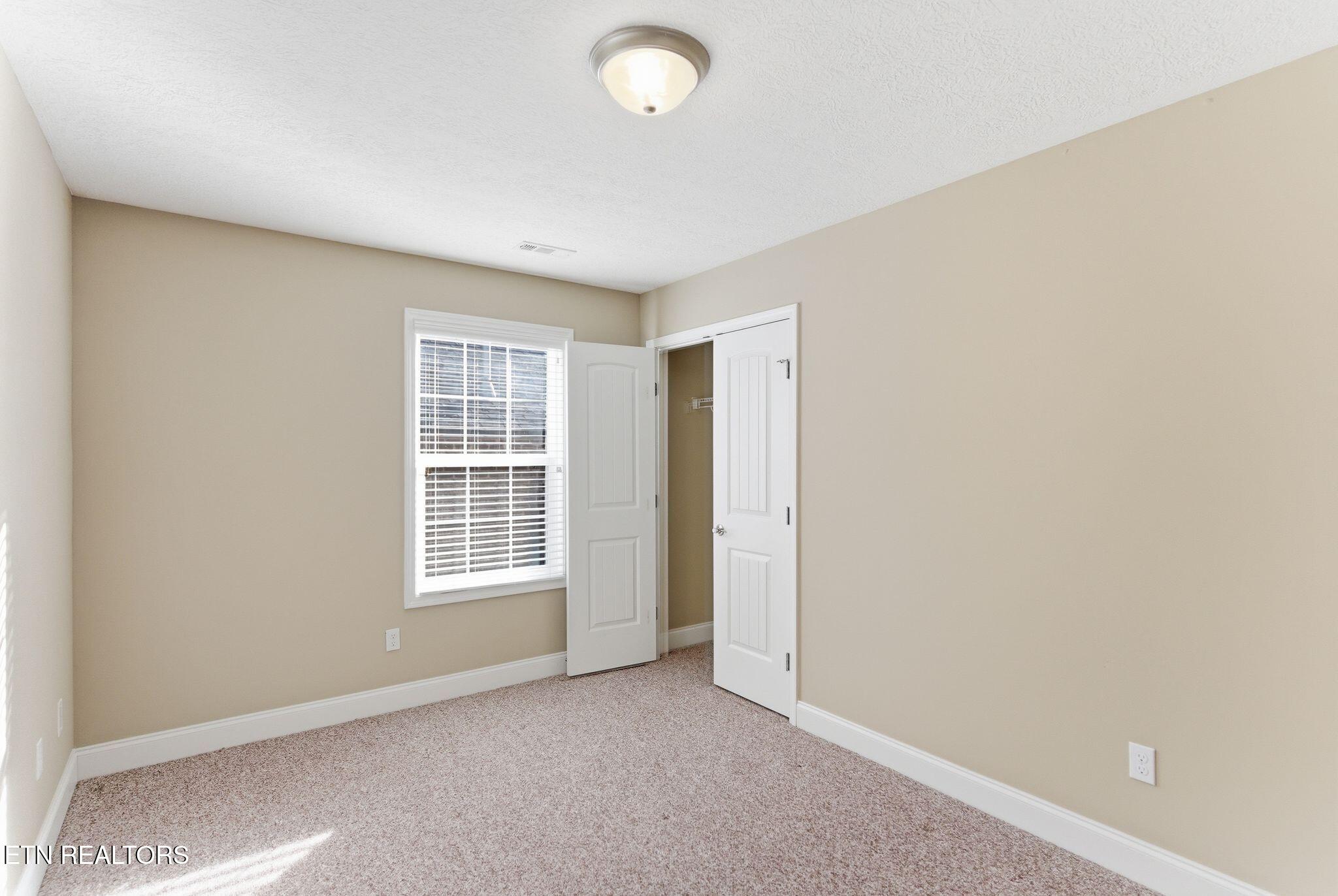128 Ann Cove Lane Powell TN 37849