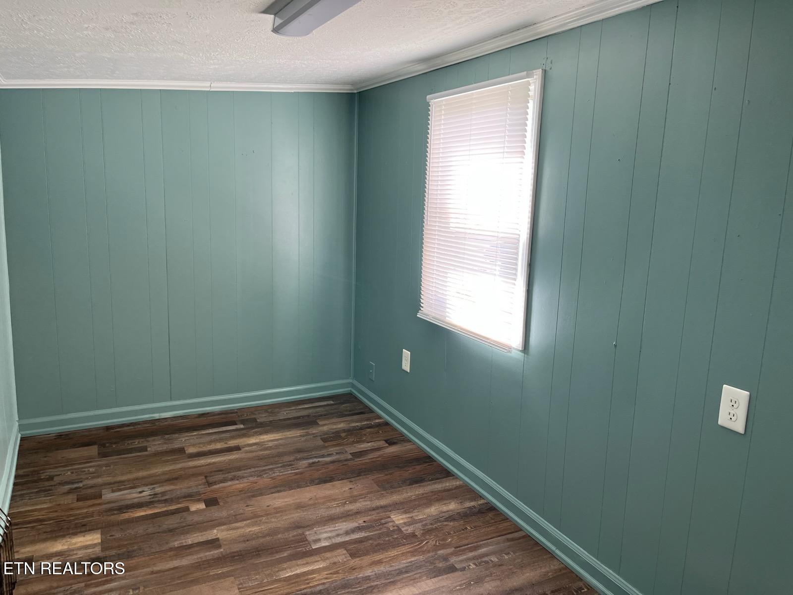 204 Queener Street Jacksboro TN 37757