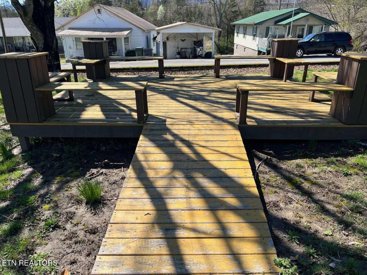 204 Queener Street Jacksboro TN 37757