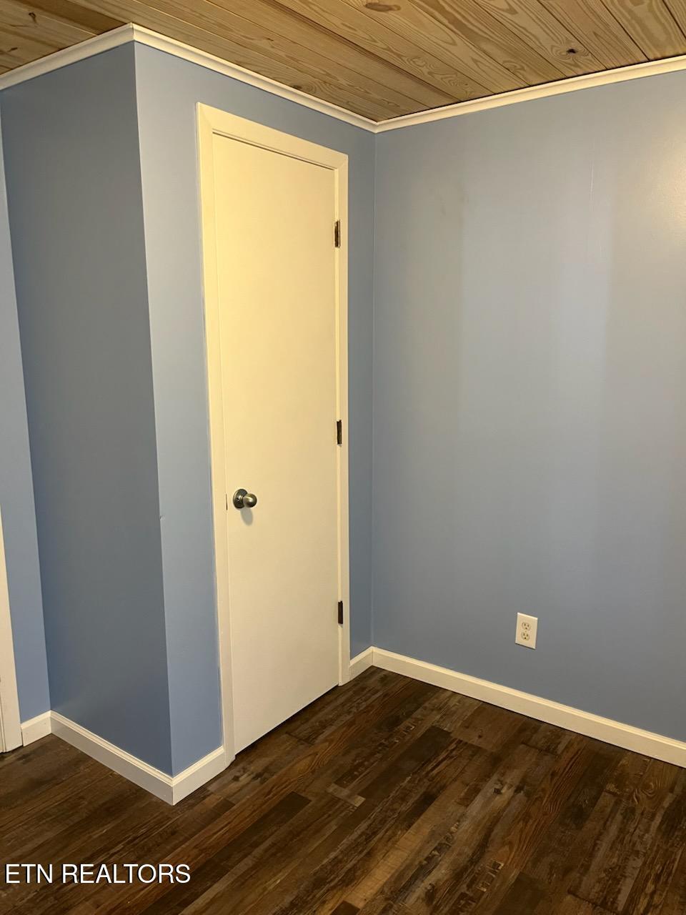 204 Queener Street Jacksboro TN 37757