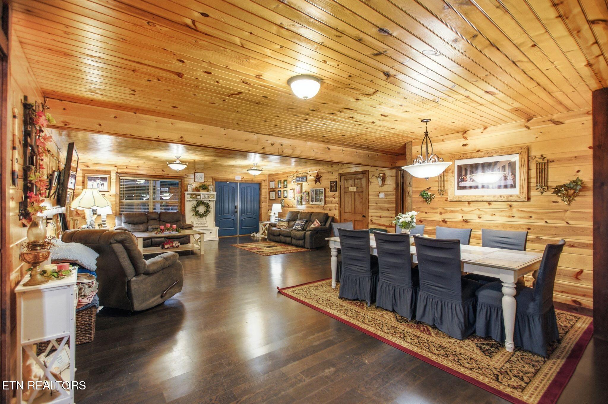320 Wild Turkey Trail Oneida TN 37841