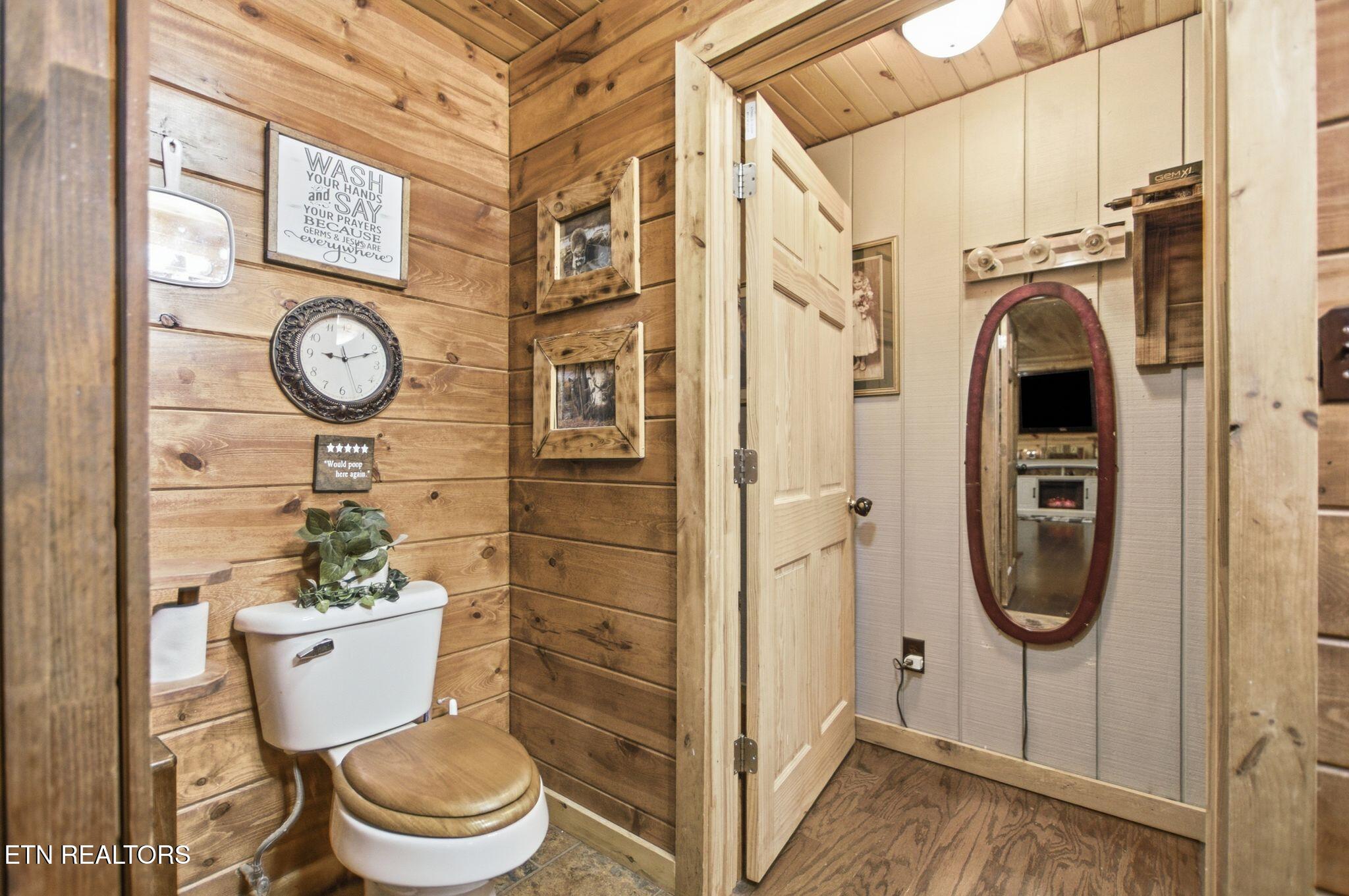 320 Wild Turkey Trail Oneida TN 37841