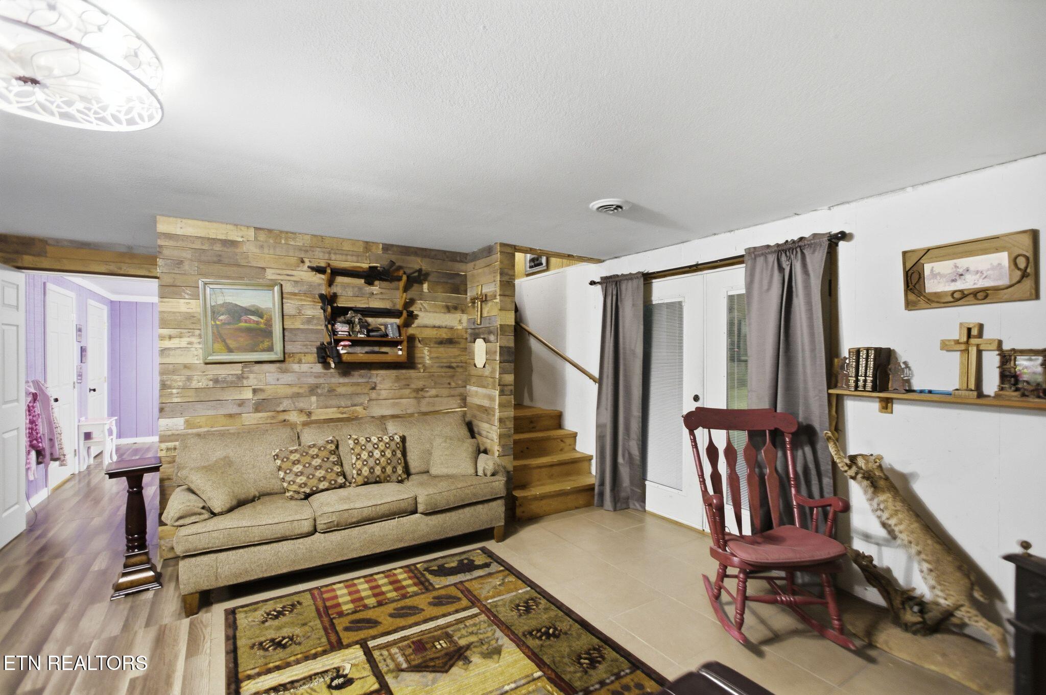 320 Wild Turkey Trail Oneida TN 37841