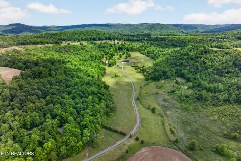 106 Pleasant Shade Lane Monterey TN 38574