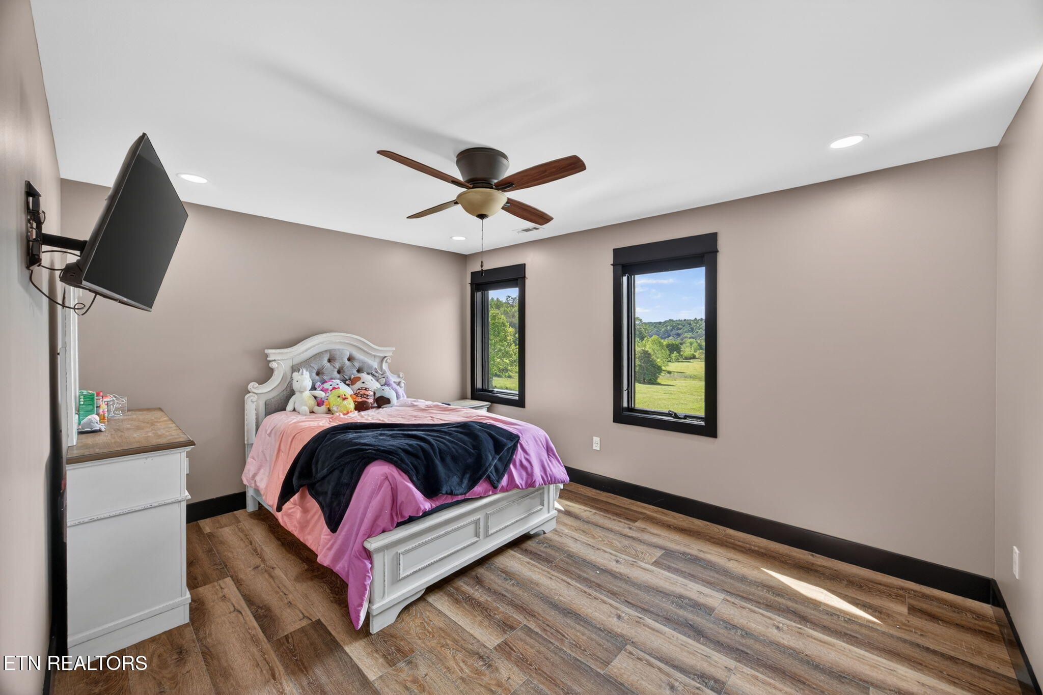 106 Pleasant Shade Lane Monterey TN 38574