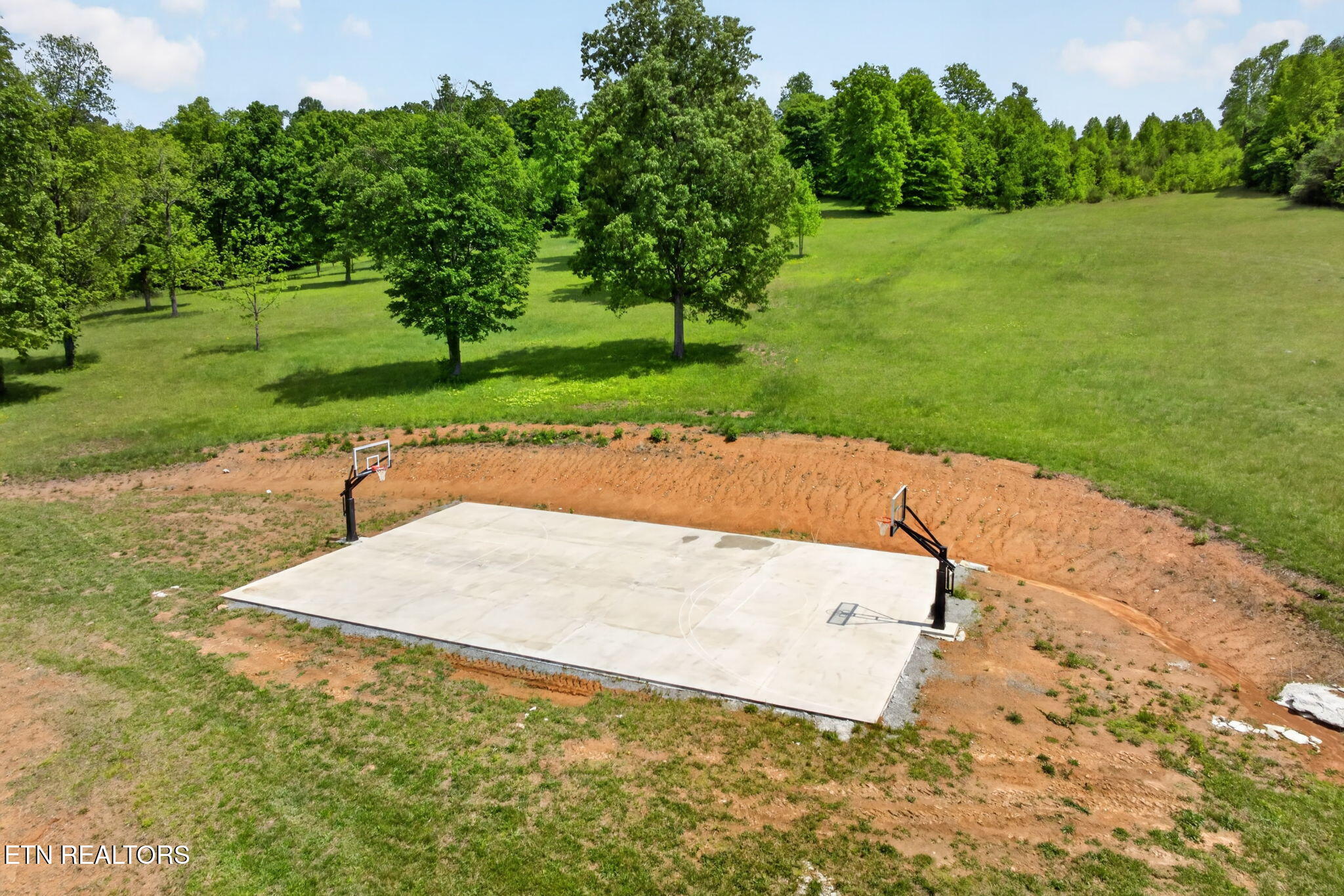 106 Pleasant Shade Lane Monterey TN 38574