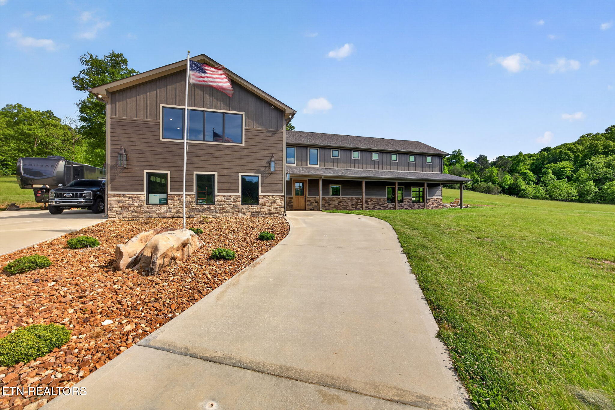 106 Pleasant Shade Lane Monterey TN 38574