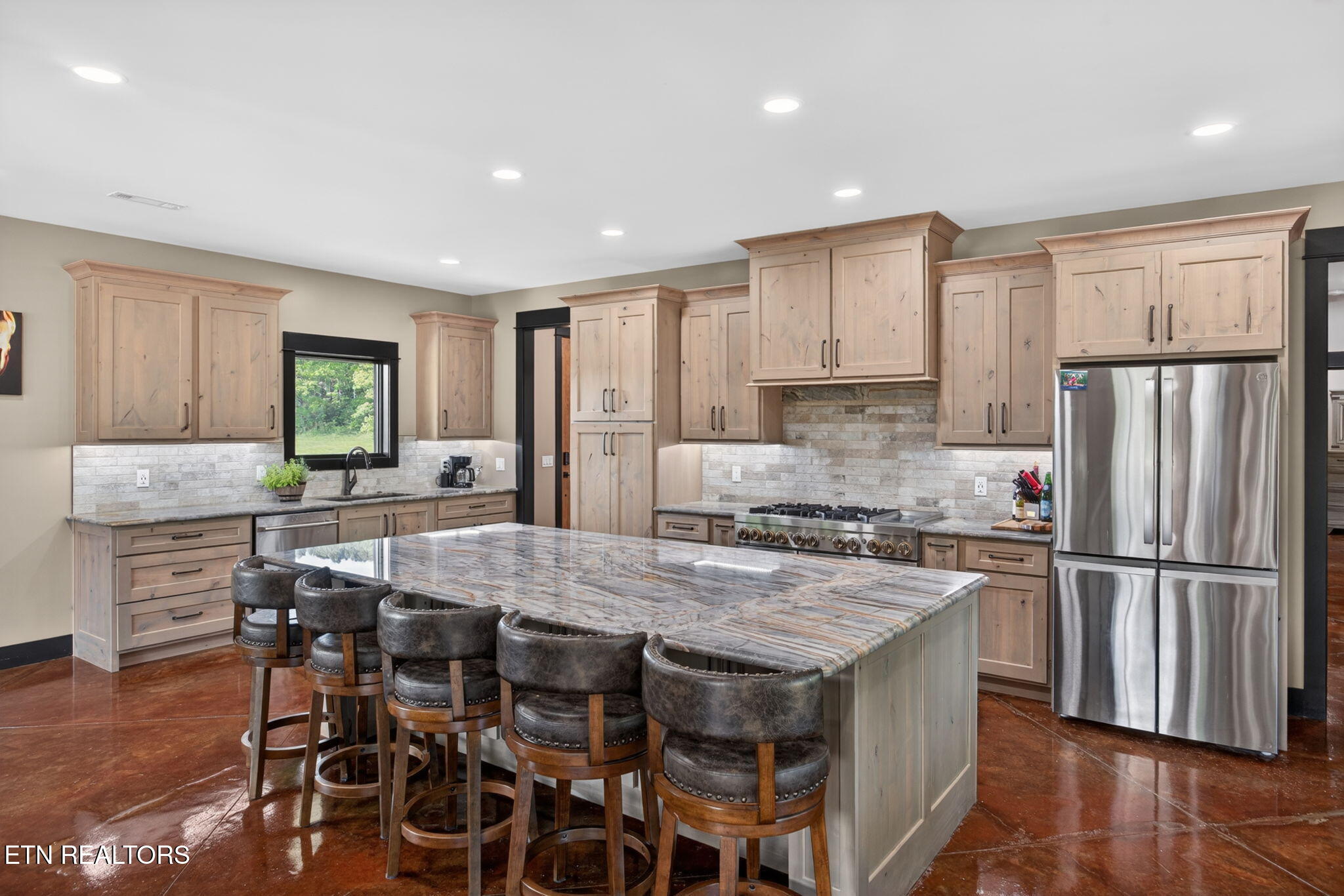 106 Pleasant Shade Lane Monterey TN 38574