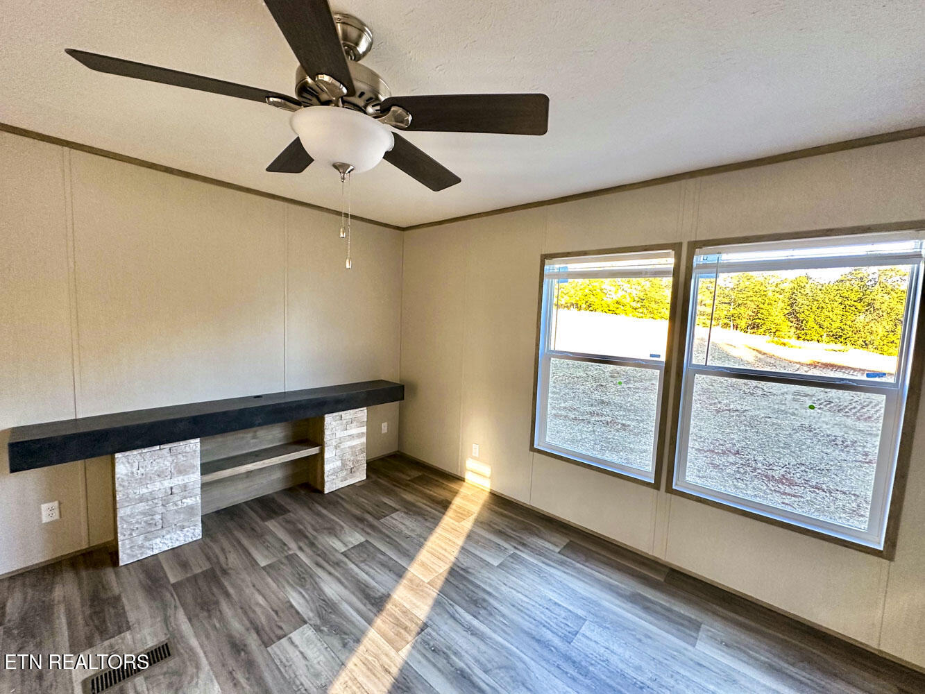 343 Bungalow Drive Dandridge TN 37725