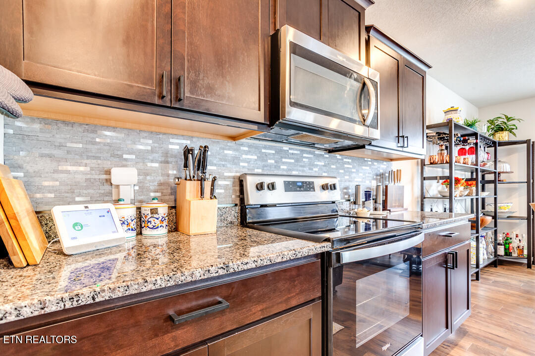 120 Waverly Talbott TN 37877