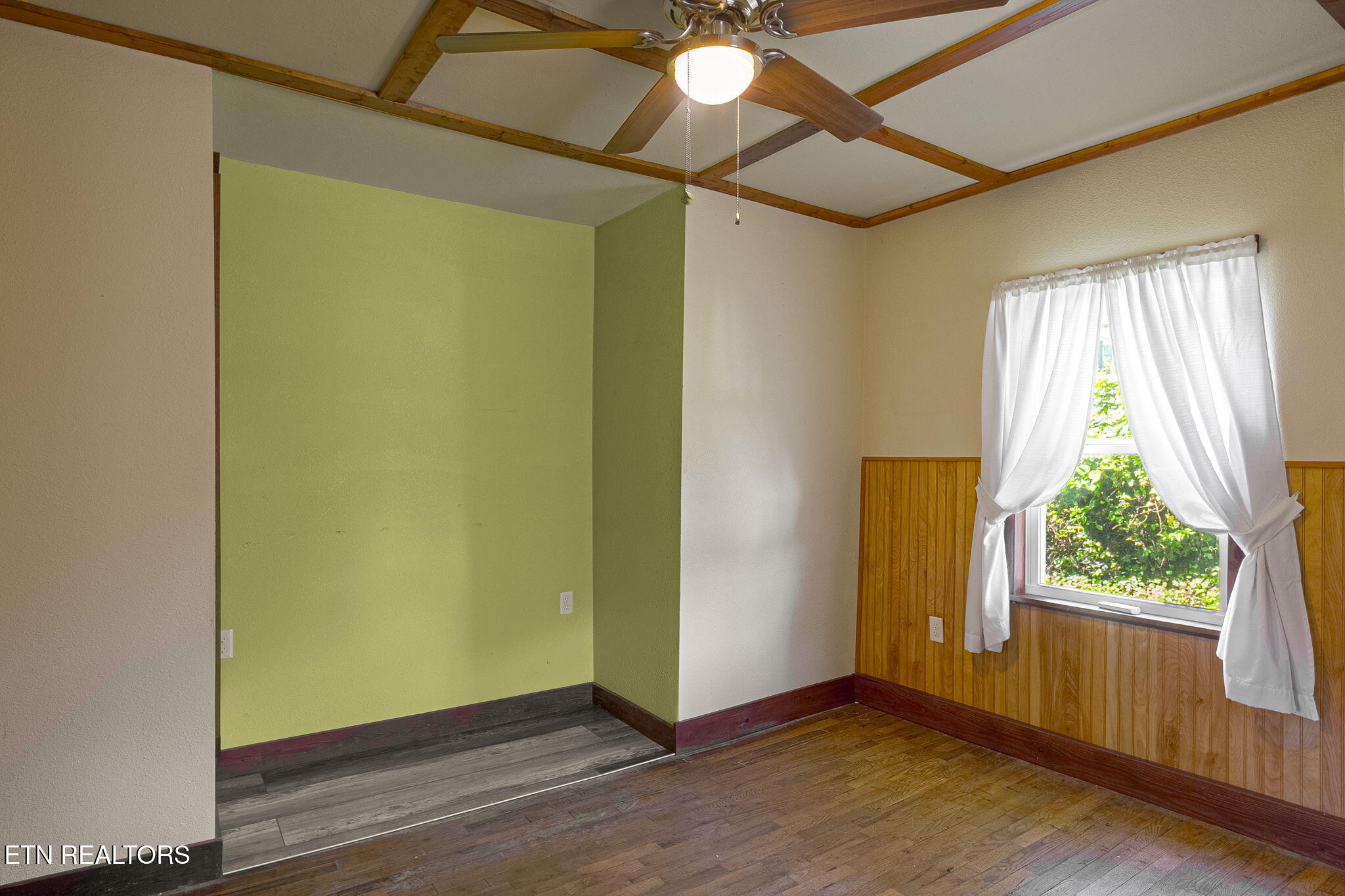 3000 Upper Caney Valley Road Tazewell TN 37879