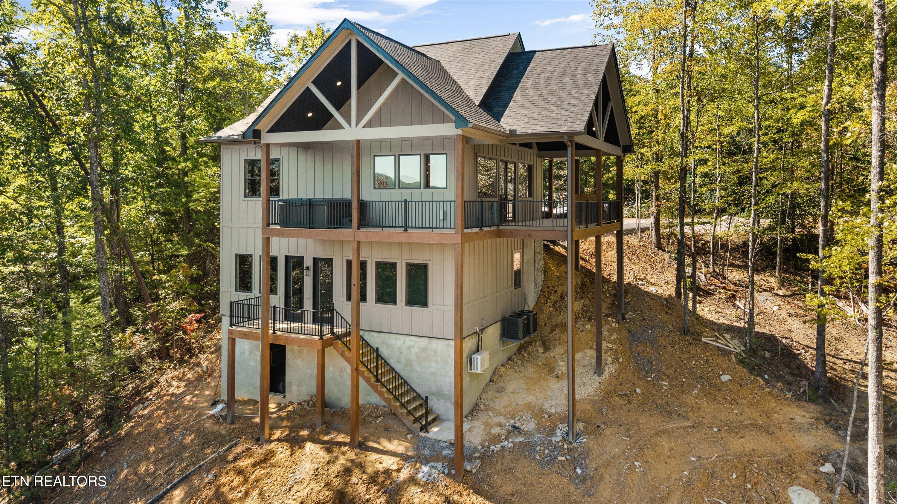 523 Percussion Court Sevierville TN 37862
