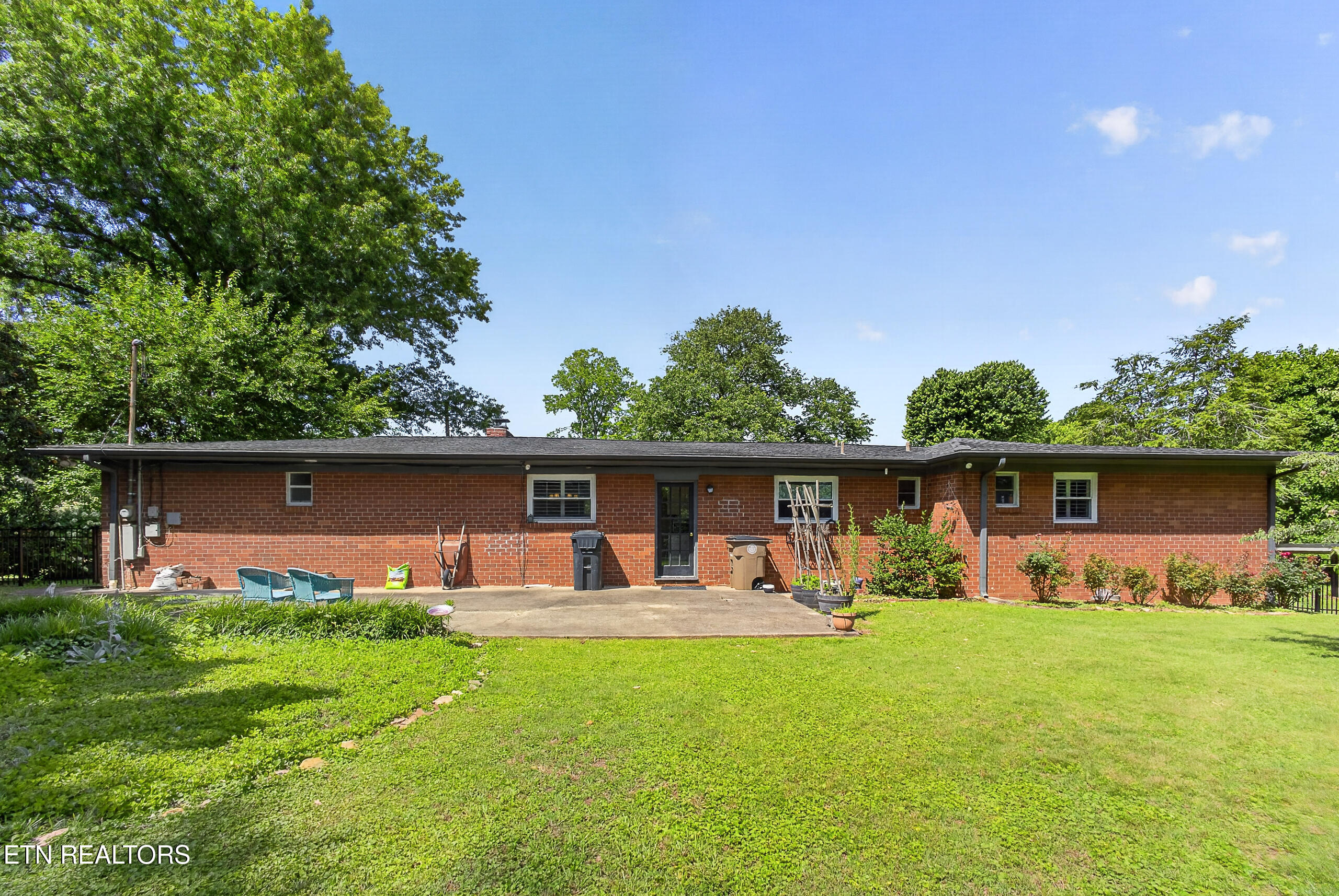 6810 Dorchester Drive Knoxville TN 37909