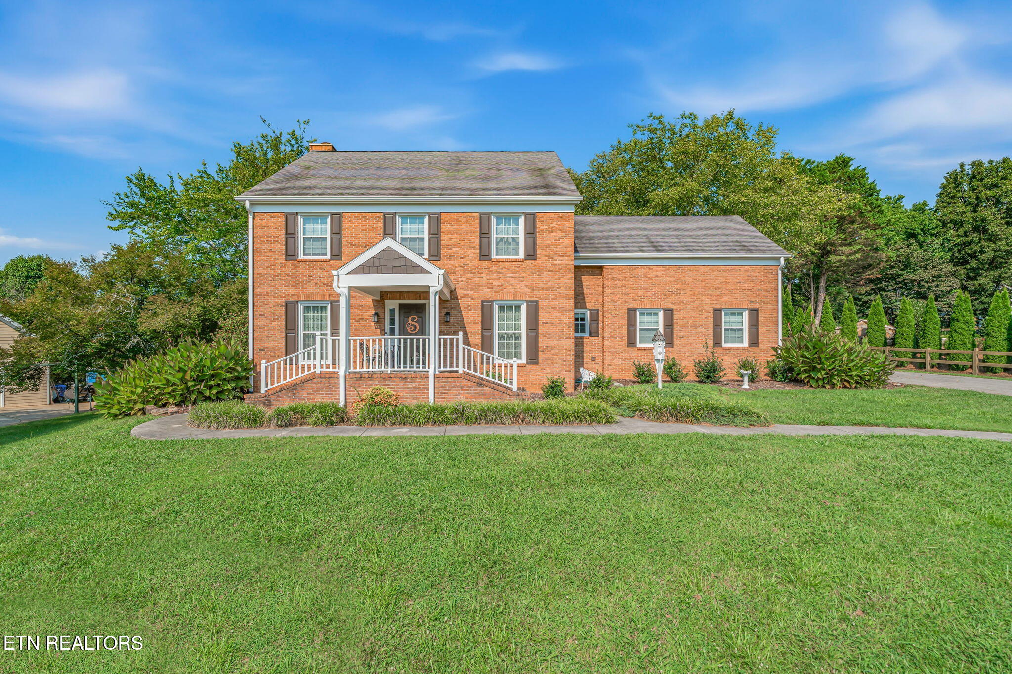 2309 Macintosh Circle Knoxville TN 37932