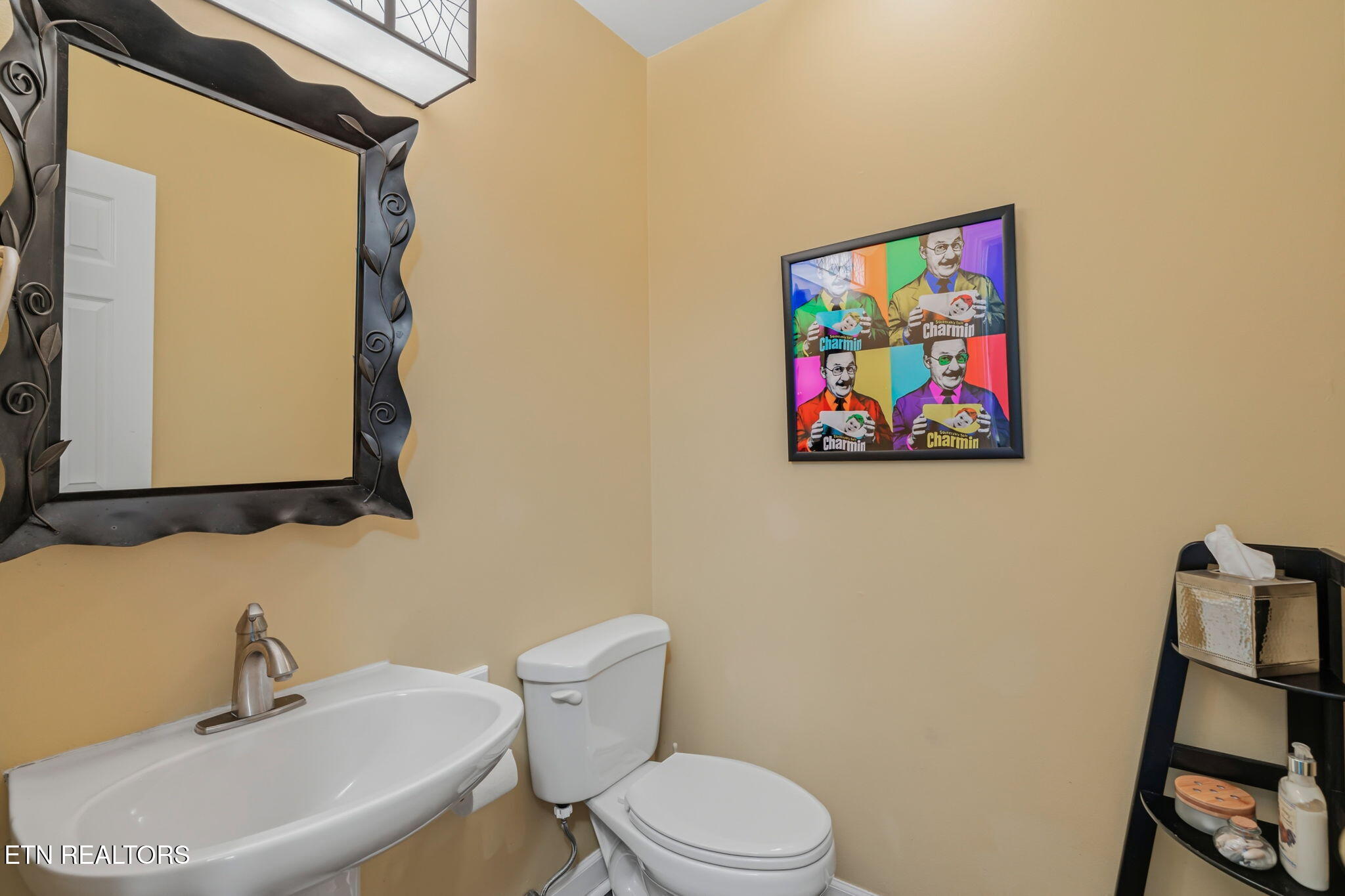 2309 Macintosh Circle Knoxville TN 37932