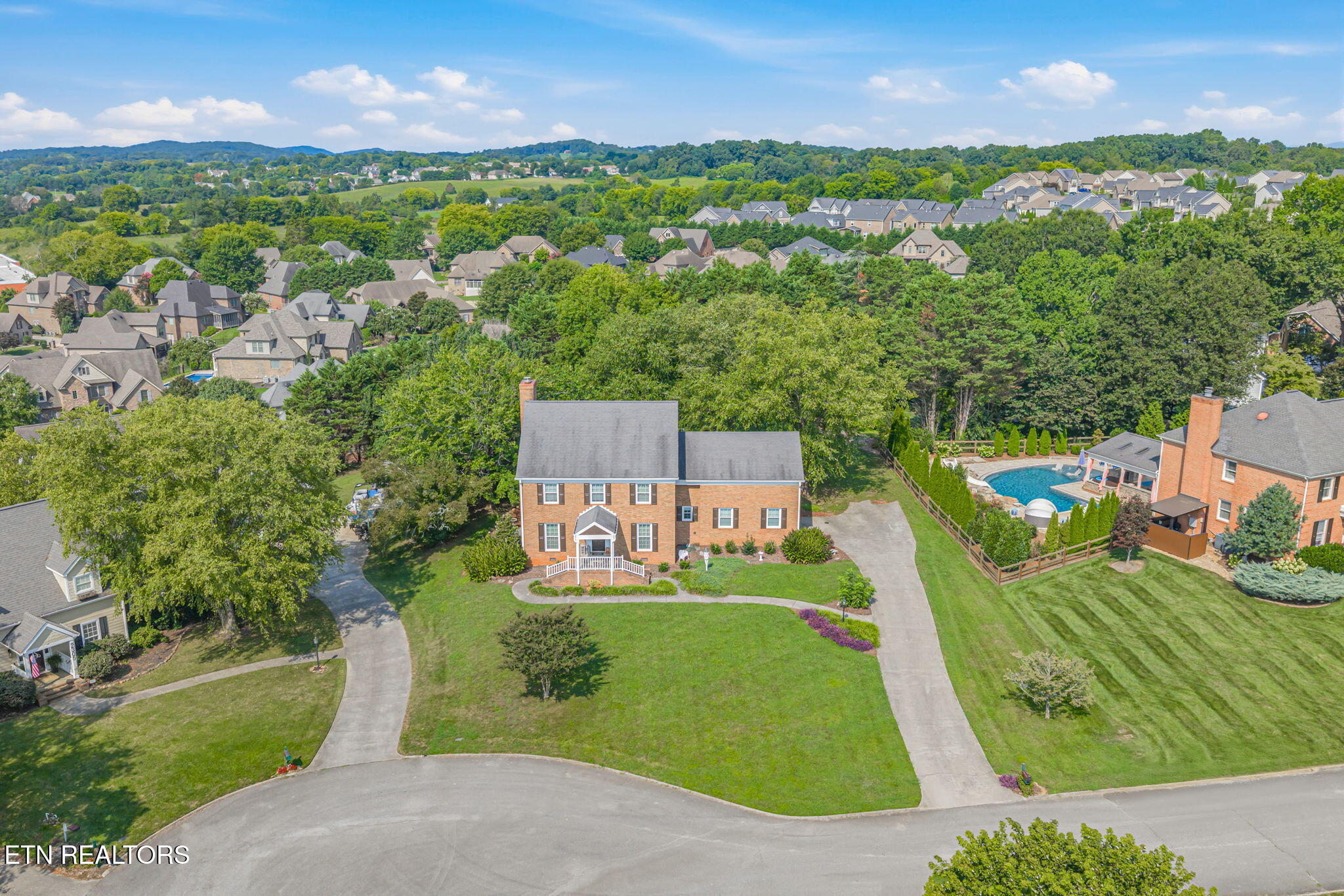 2309 Macintosh Circle Knoxville TN 37932