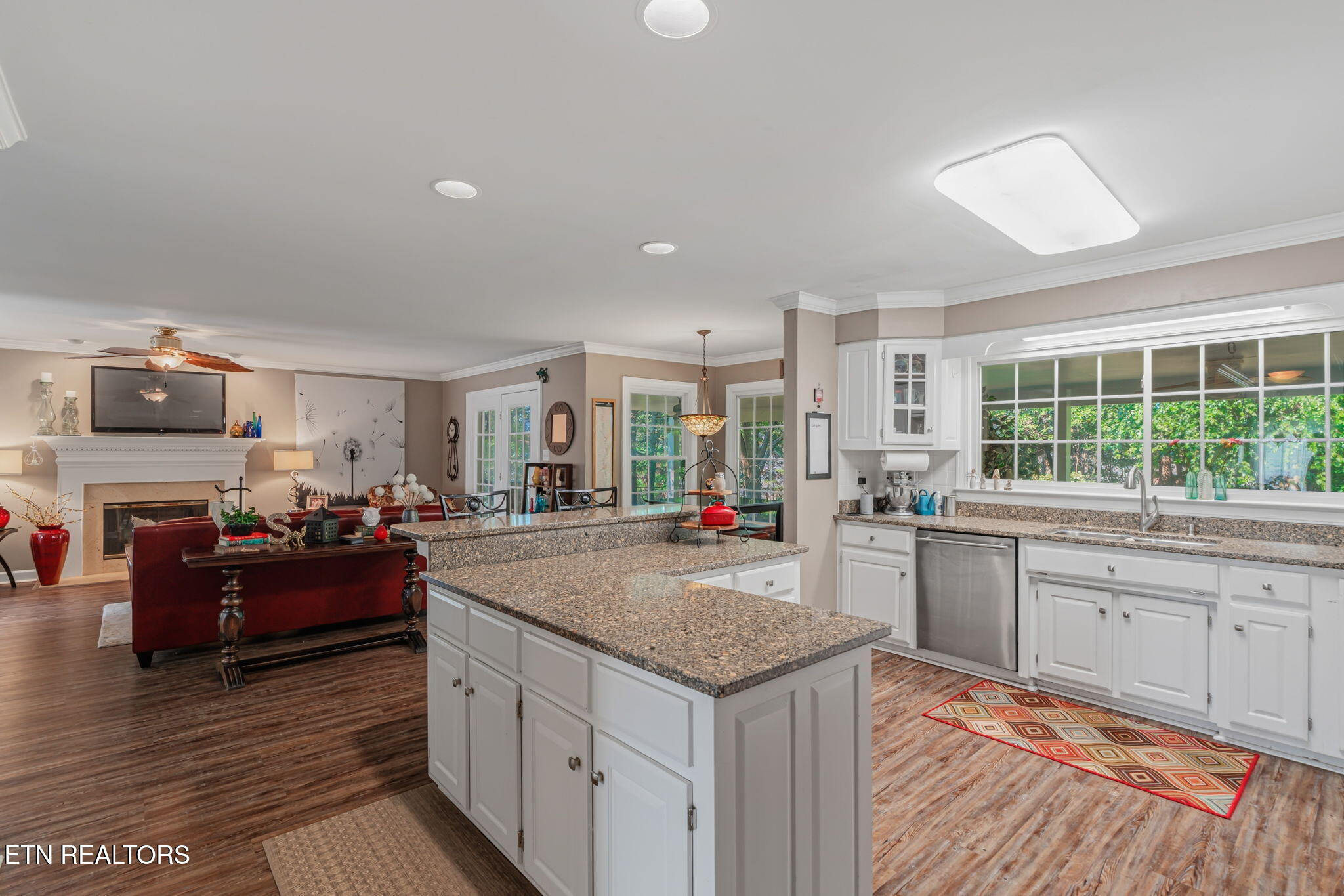 2309 Macintosh Circle Knoxville TN 37932