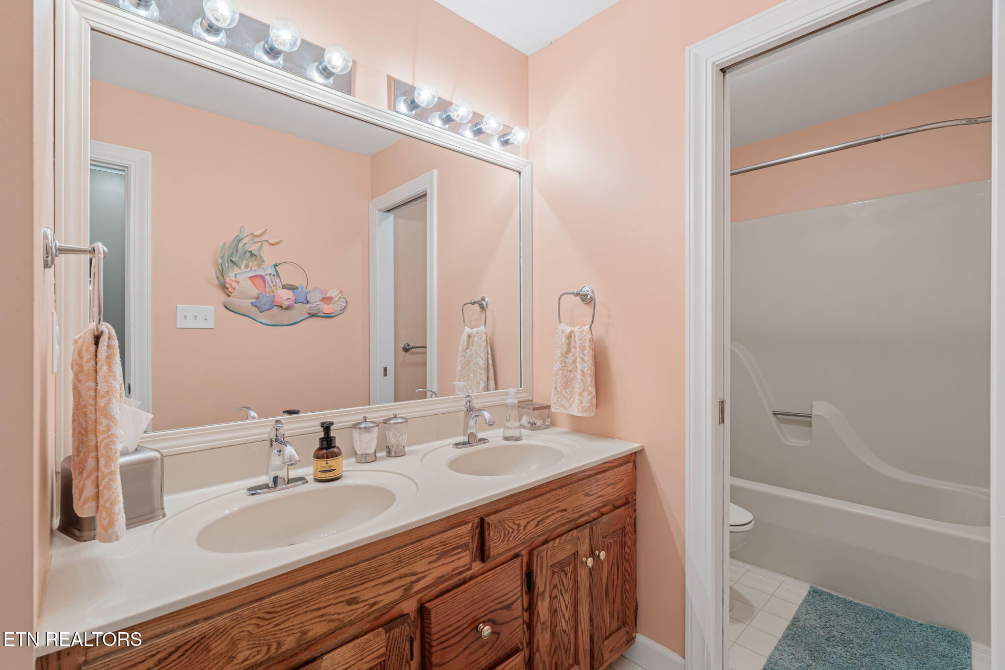 2309 Macintosh Circle Knoxville TN 37932