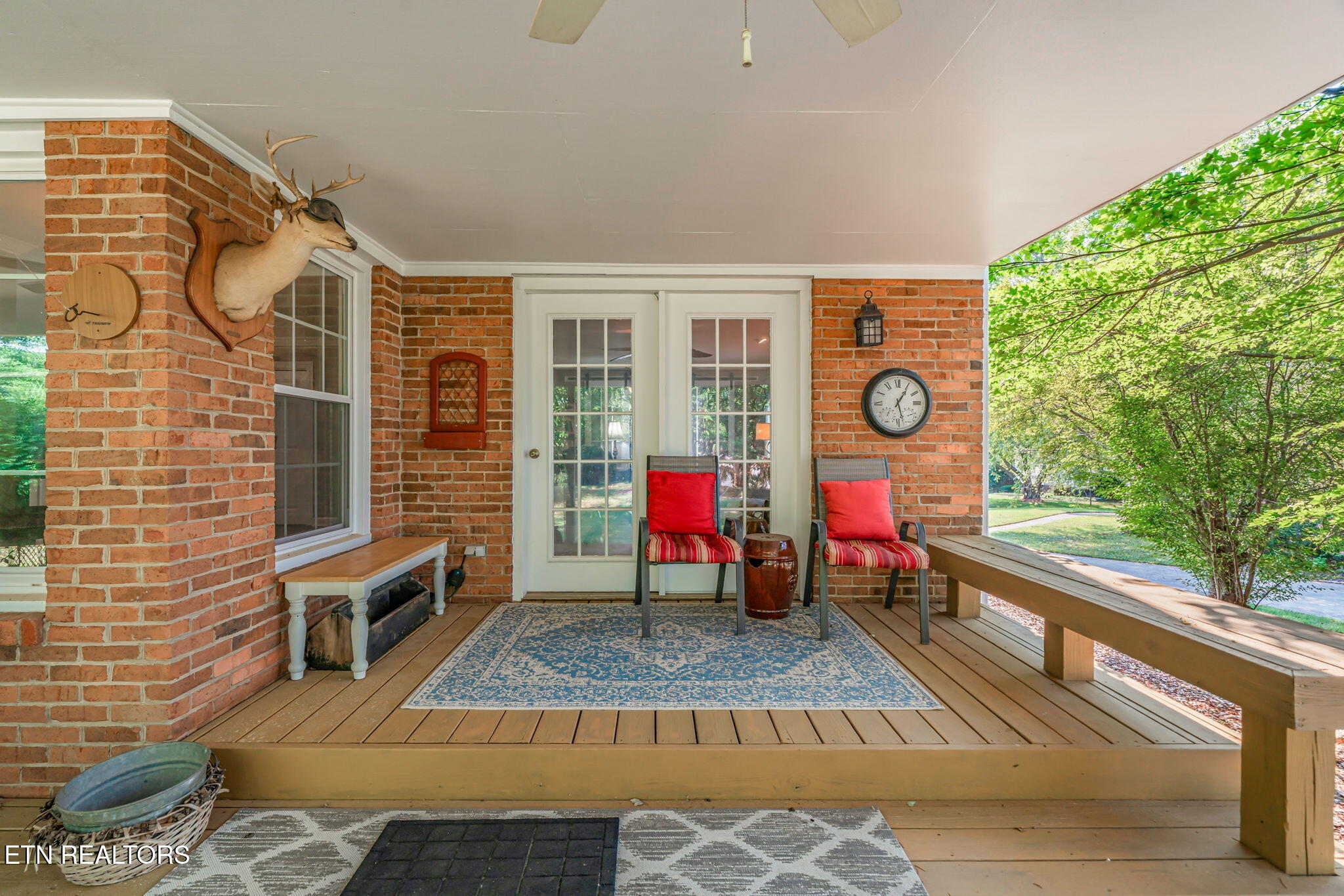 2309 Macintosh Circle Knoxville TN 37932