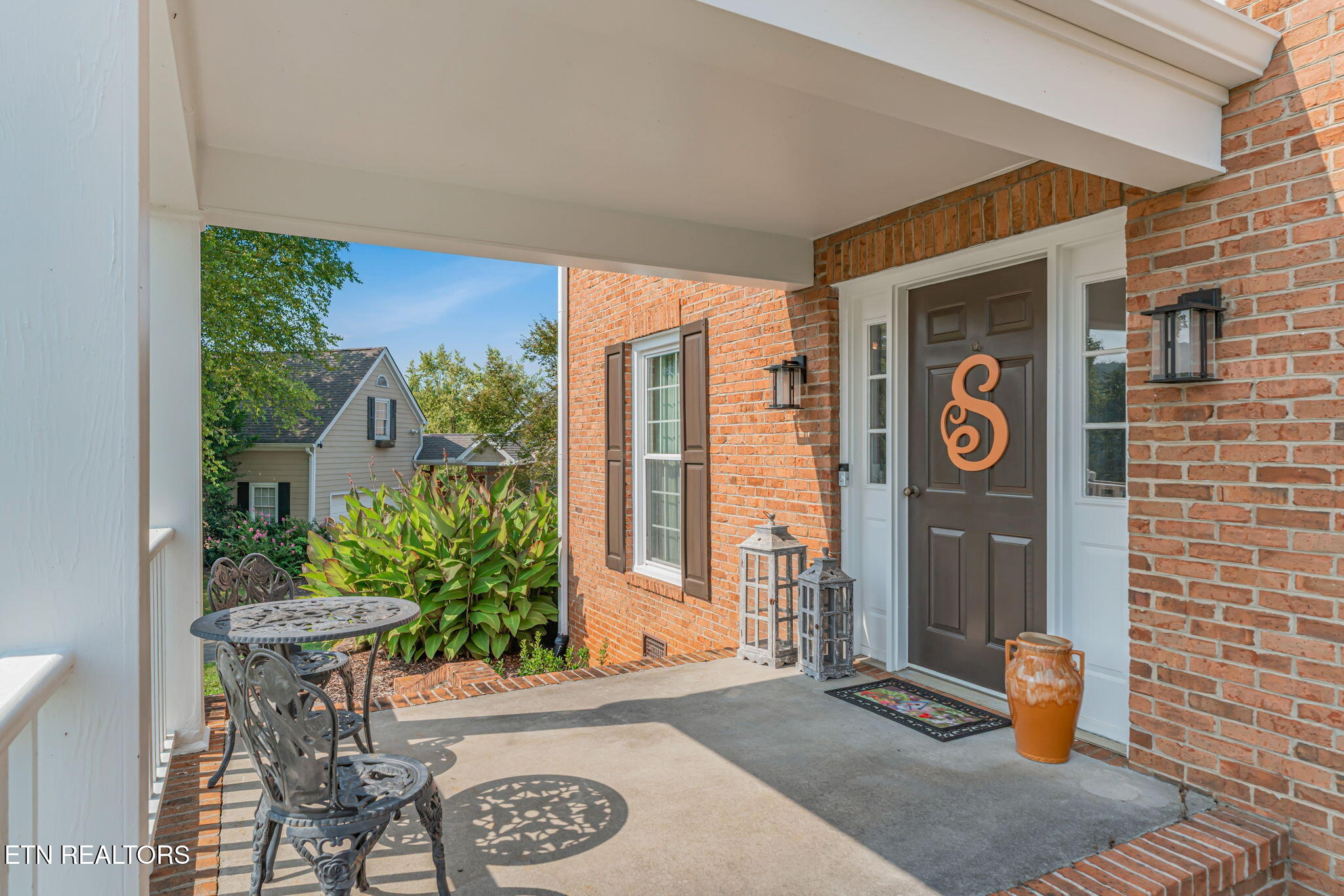 2309 Macintosh Circle Knoxville TN 37932