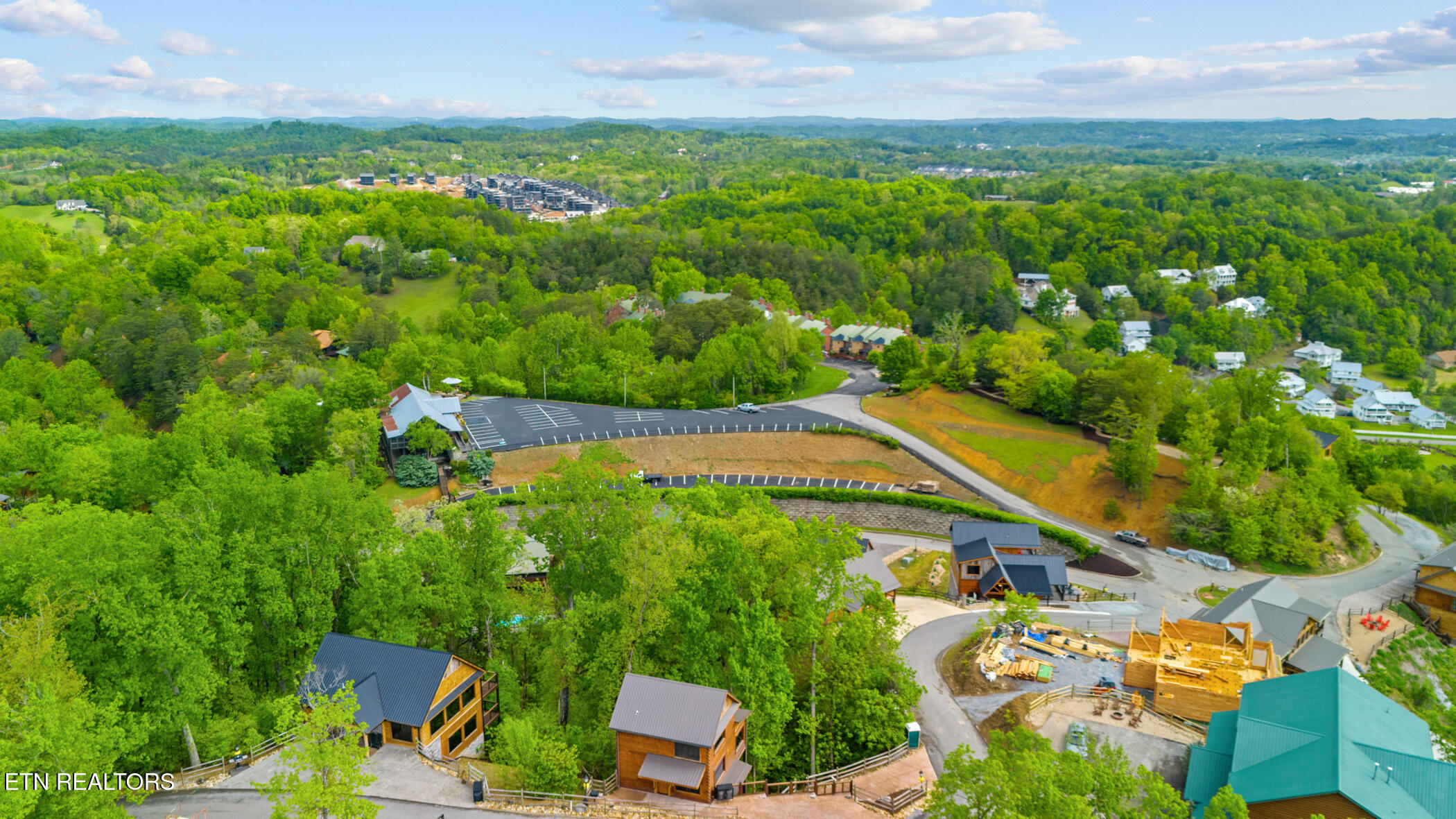 2412 Hawks Nest Way Sevierville TN 37862