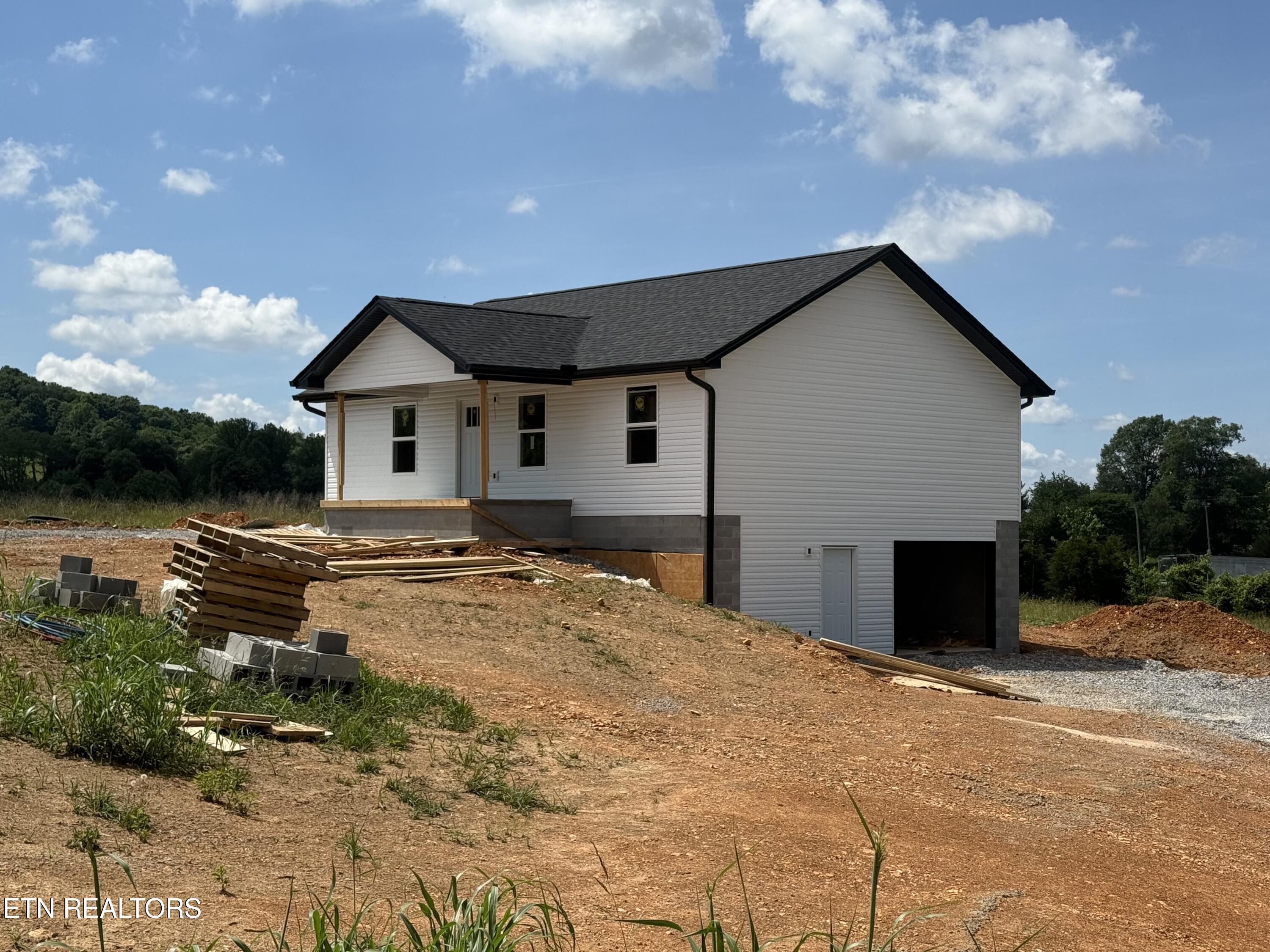 135 Conley Drive Pall Mall TN 38577