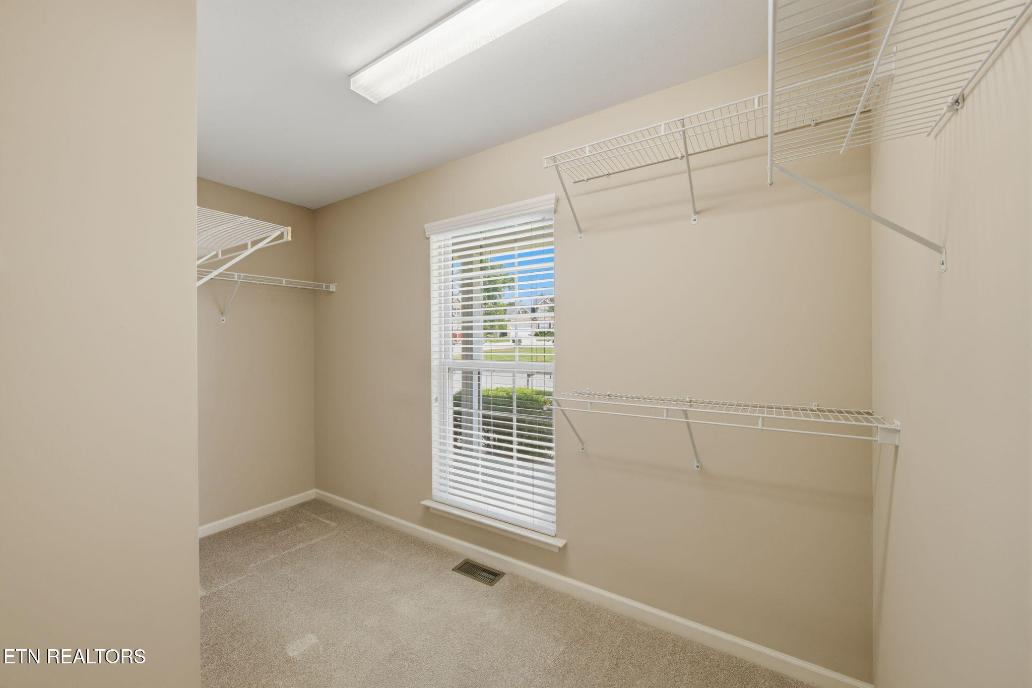 1721 Bombay Lane Knoxville TN 37932