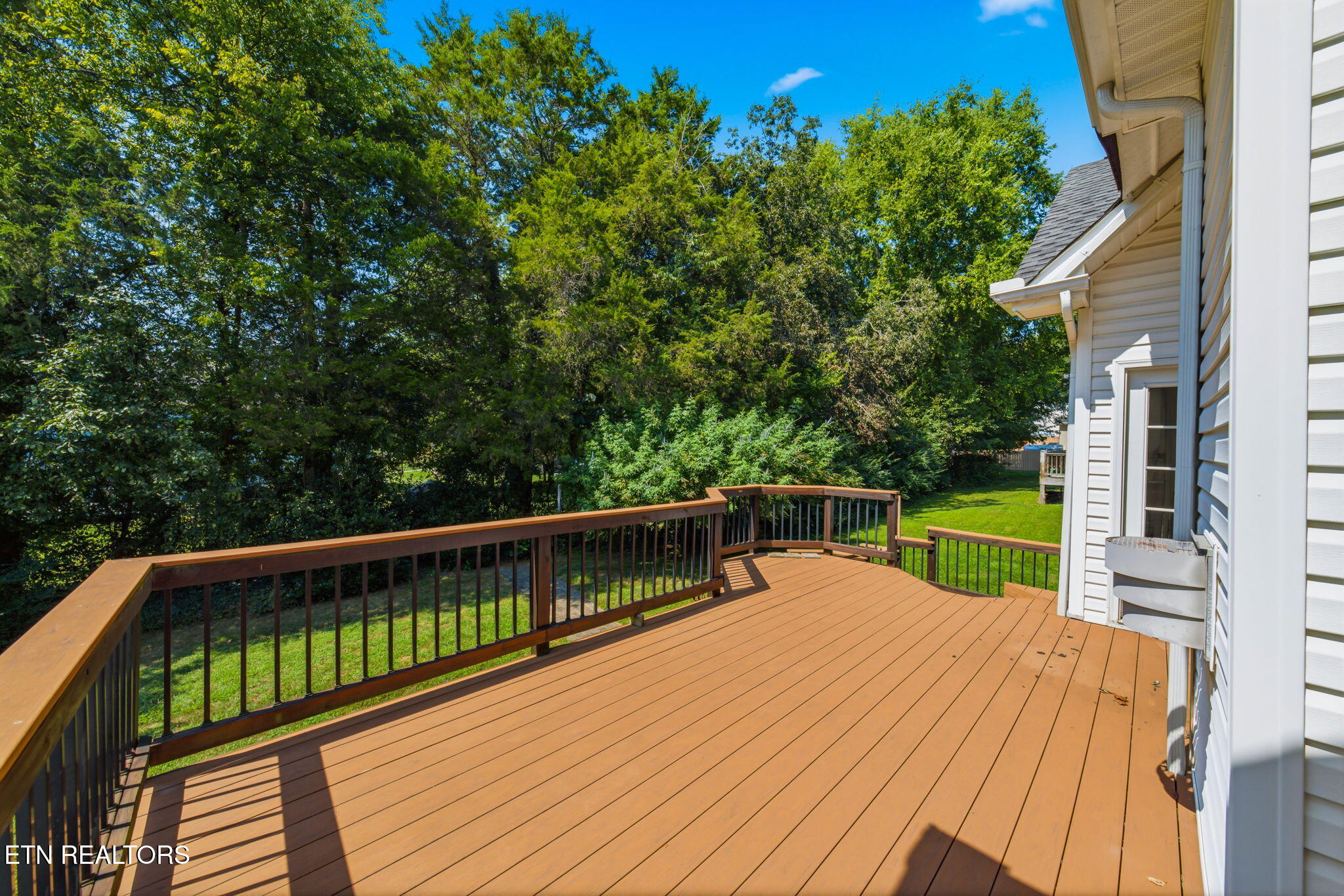 1721 Bombay Lane Knoxville TN 37932