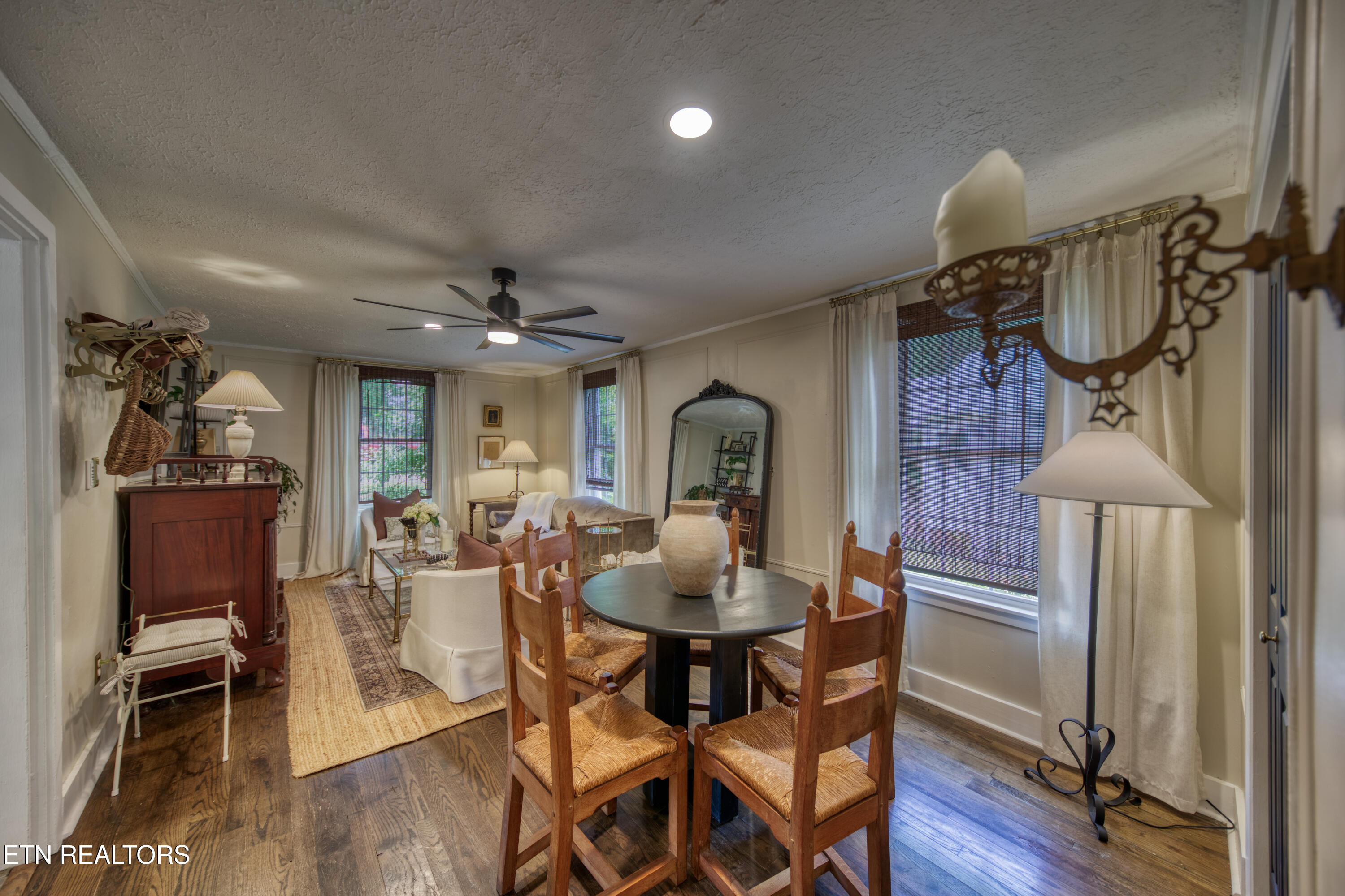 622 Balsam Drive Knoxville TN 37918