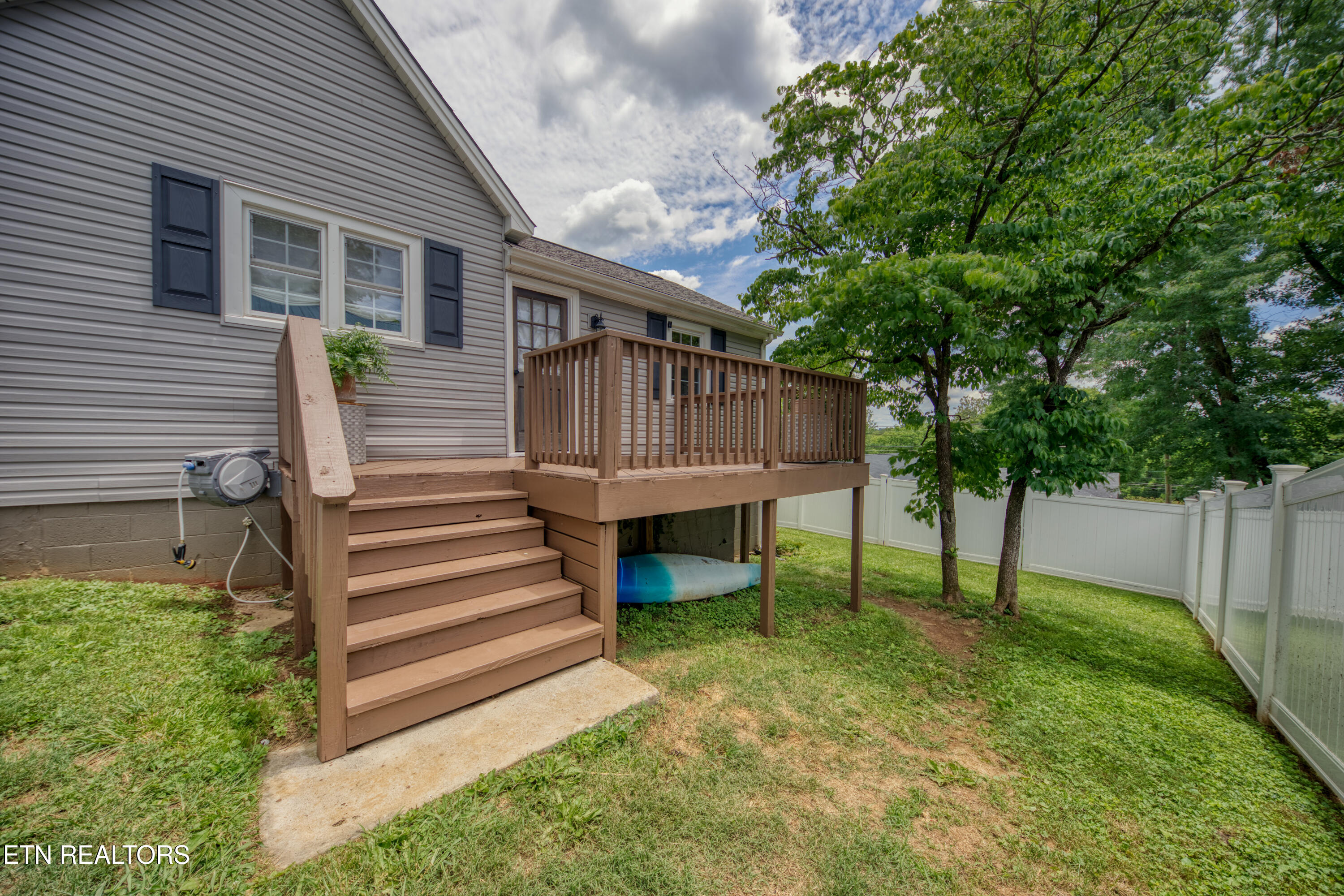 622 Balsam Drive Knoxville TN 37918