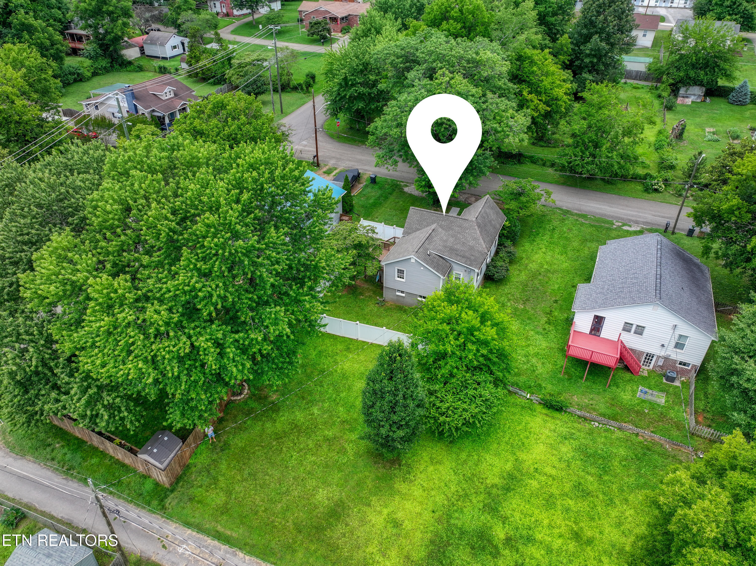 622 Balsam Drive Knoxville TN 37918