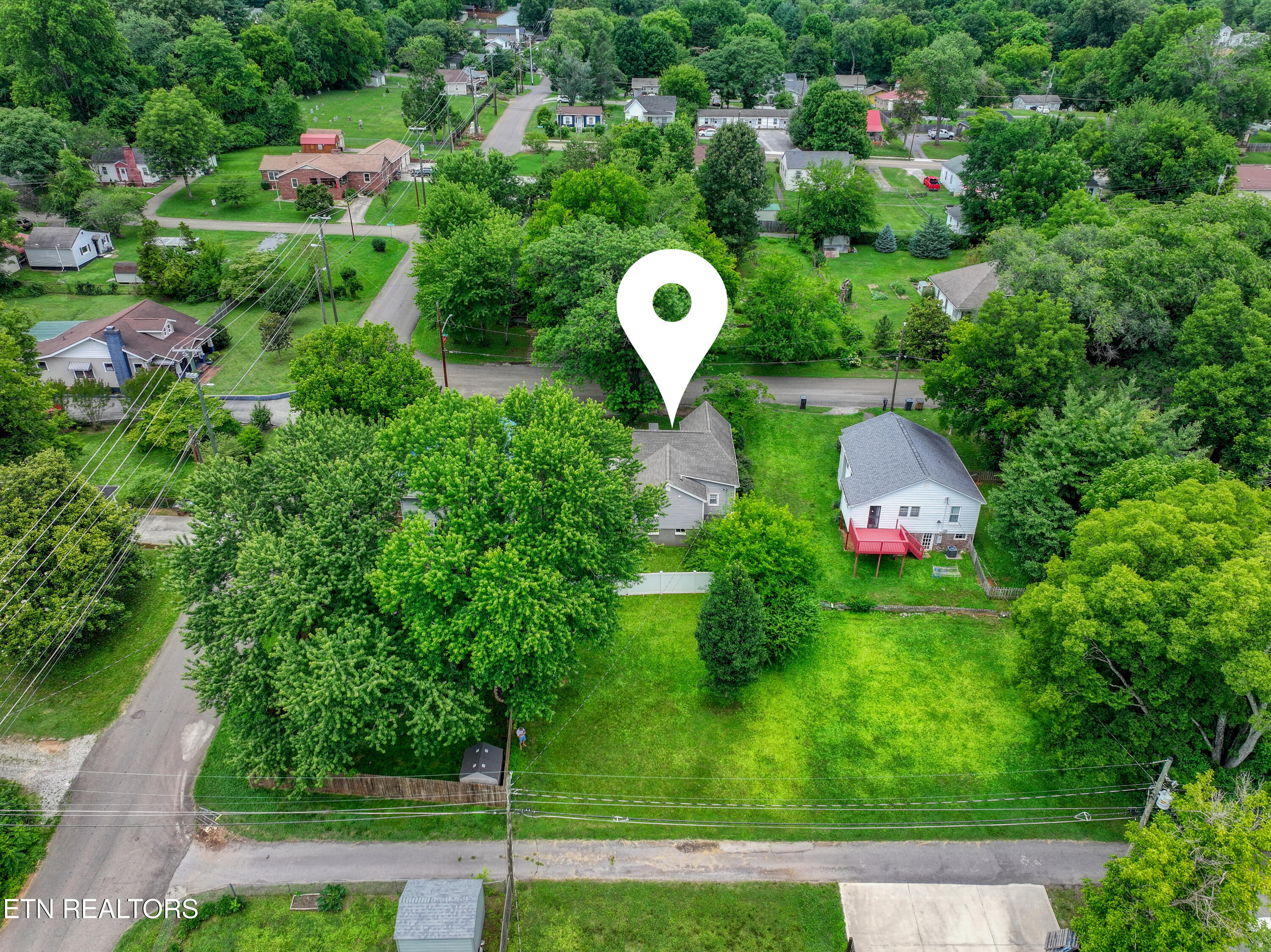 622 Balsam Drive Knoxville TN 37918