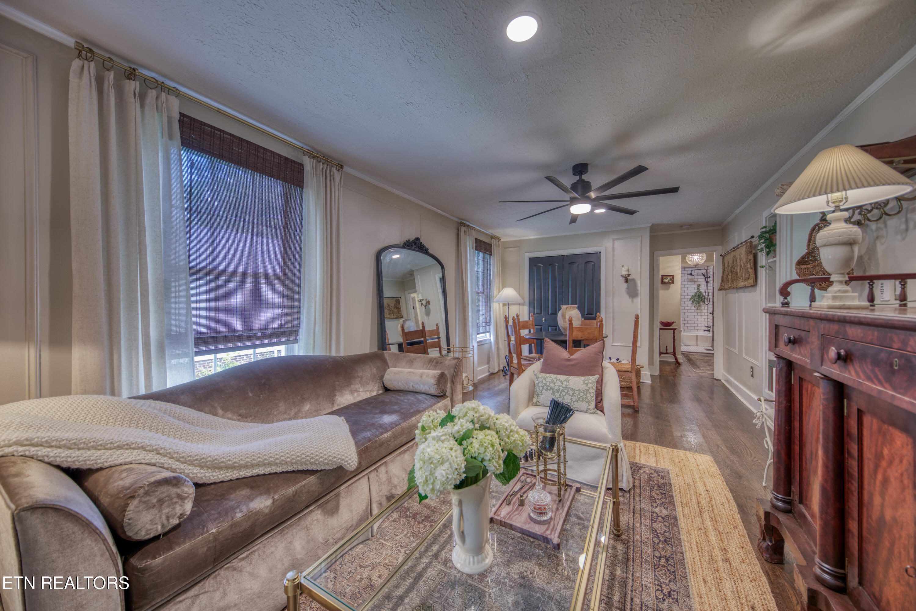 622 Balsam Drive Knoxville TN 37918
