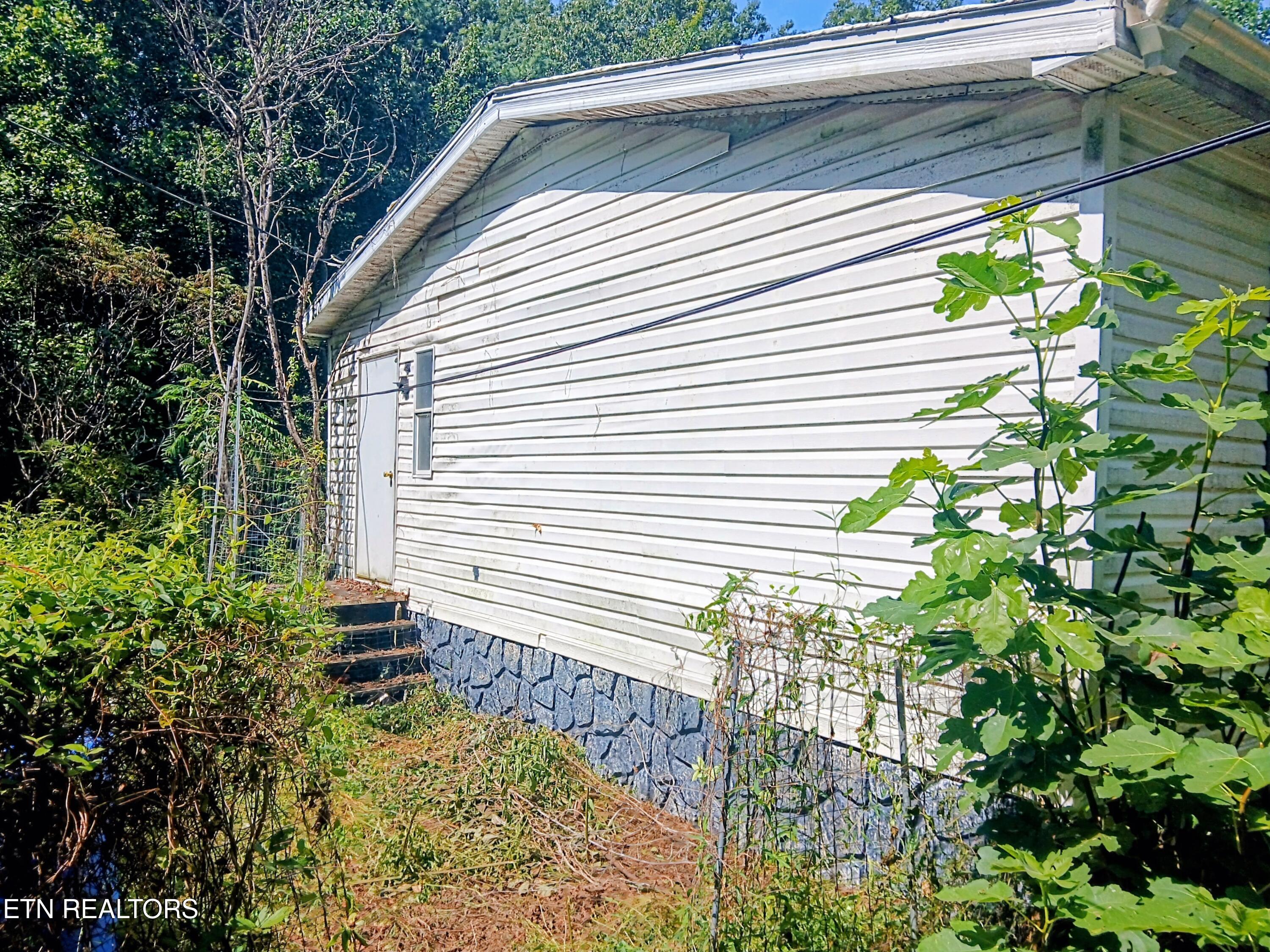 112 Adams Lane Rockwood TN 37854