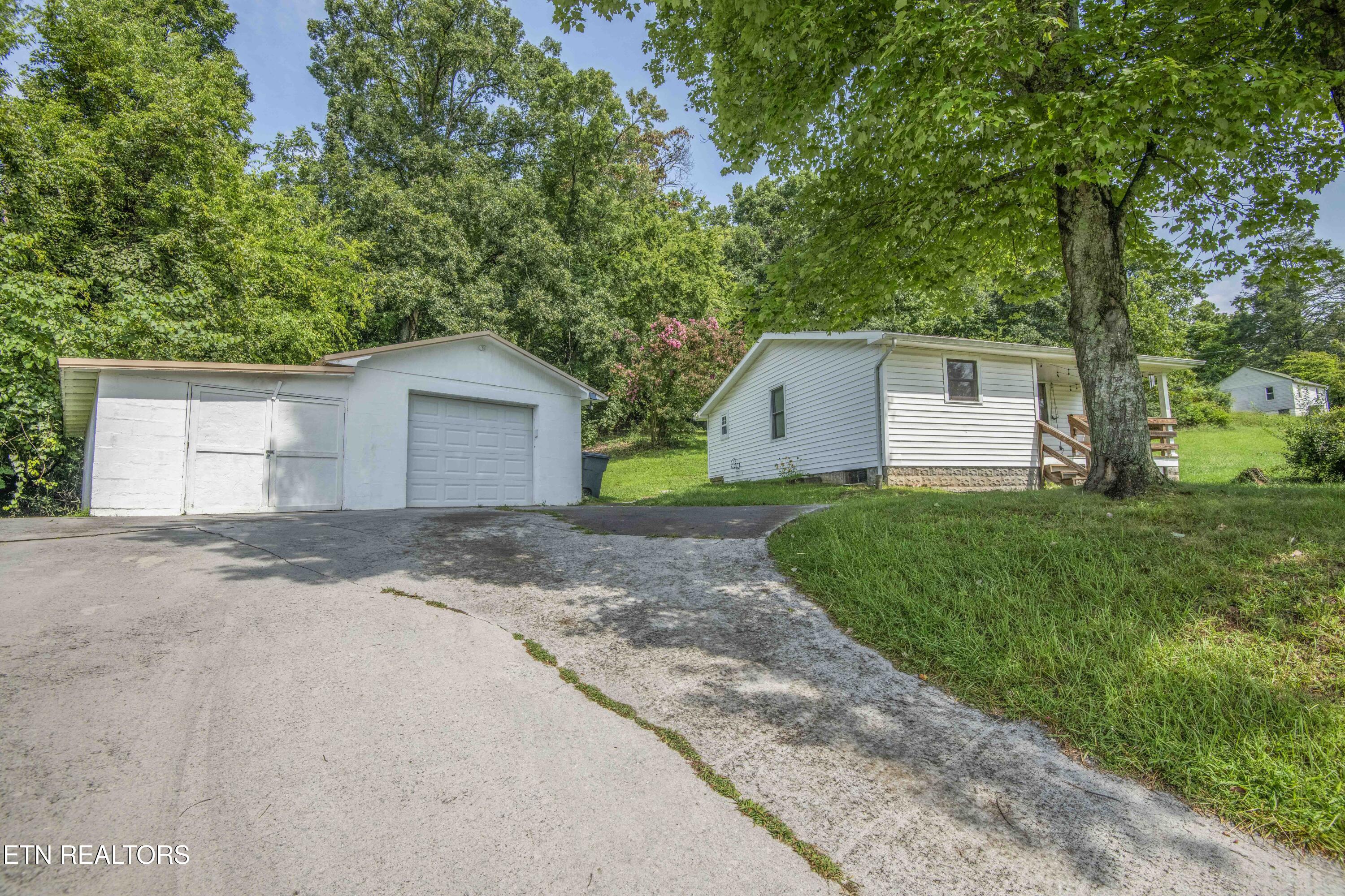 8713 Old Maynardville Pike Knoxville TN 37938
