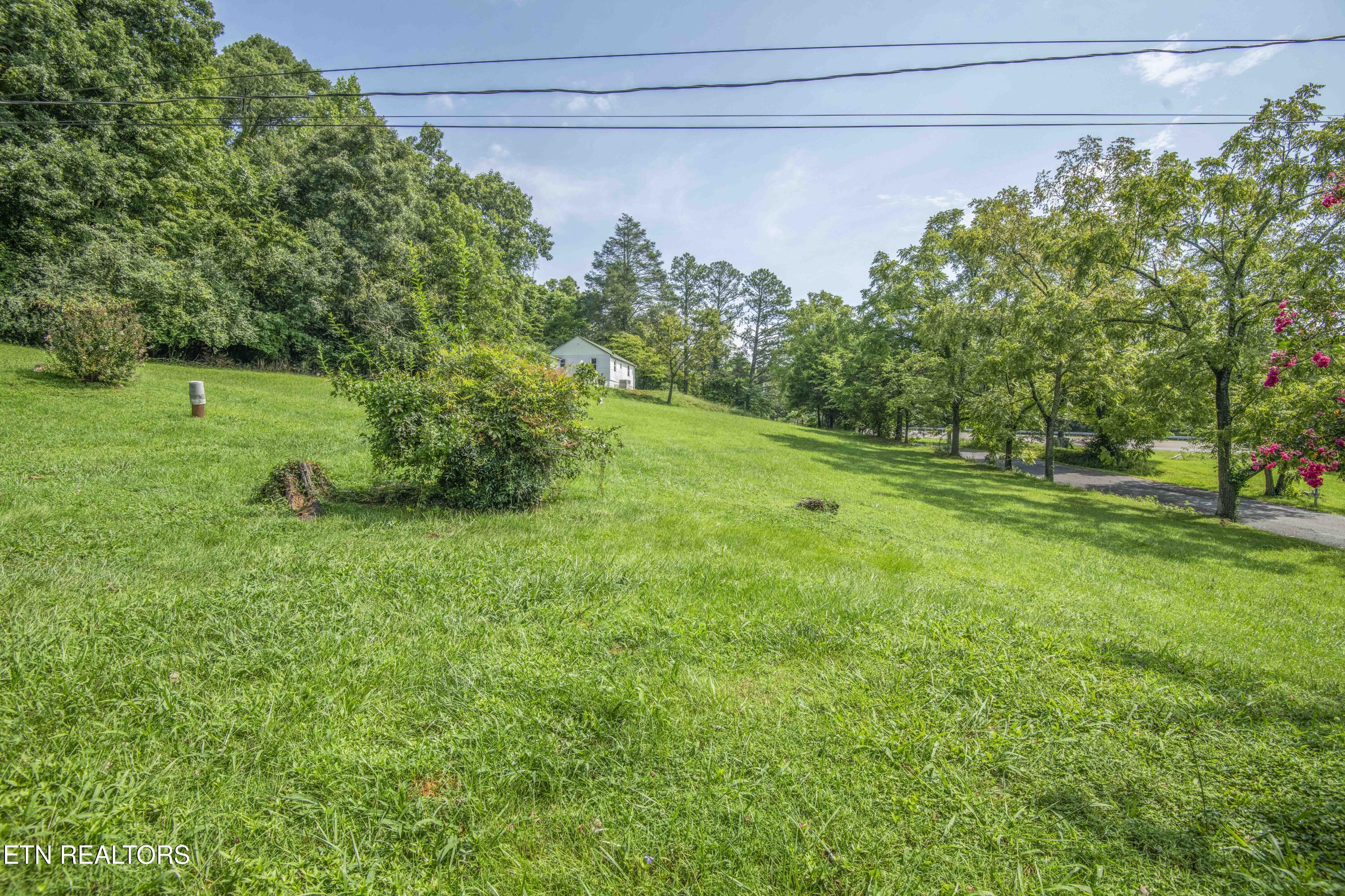 8713 Old Maynardville Pike Knoxville TN 37938
