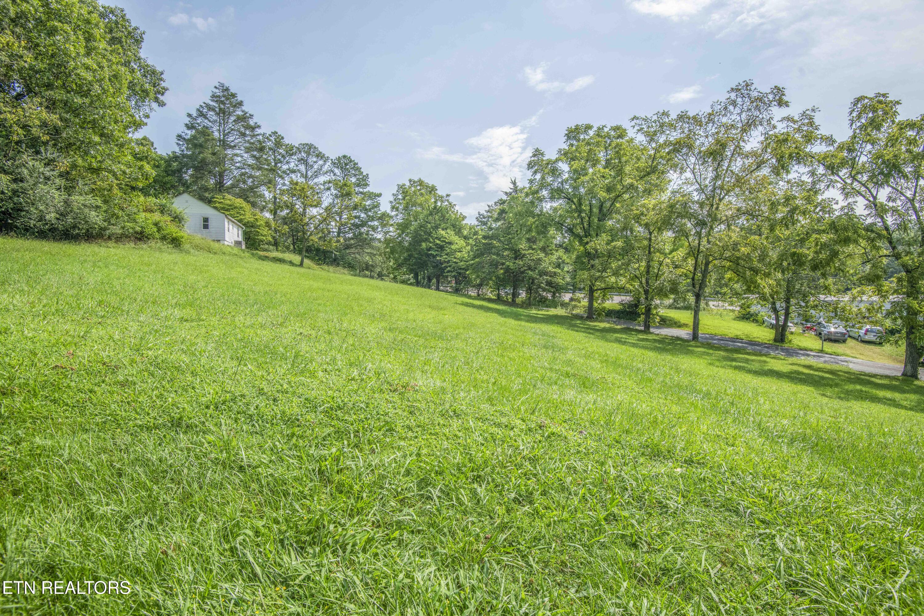 8713 Old Maynardville Pike Knoxville TN 37938